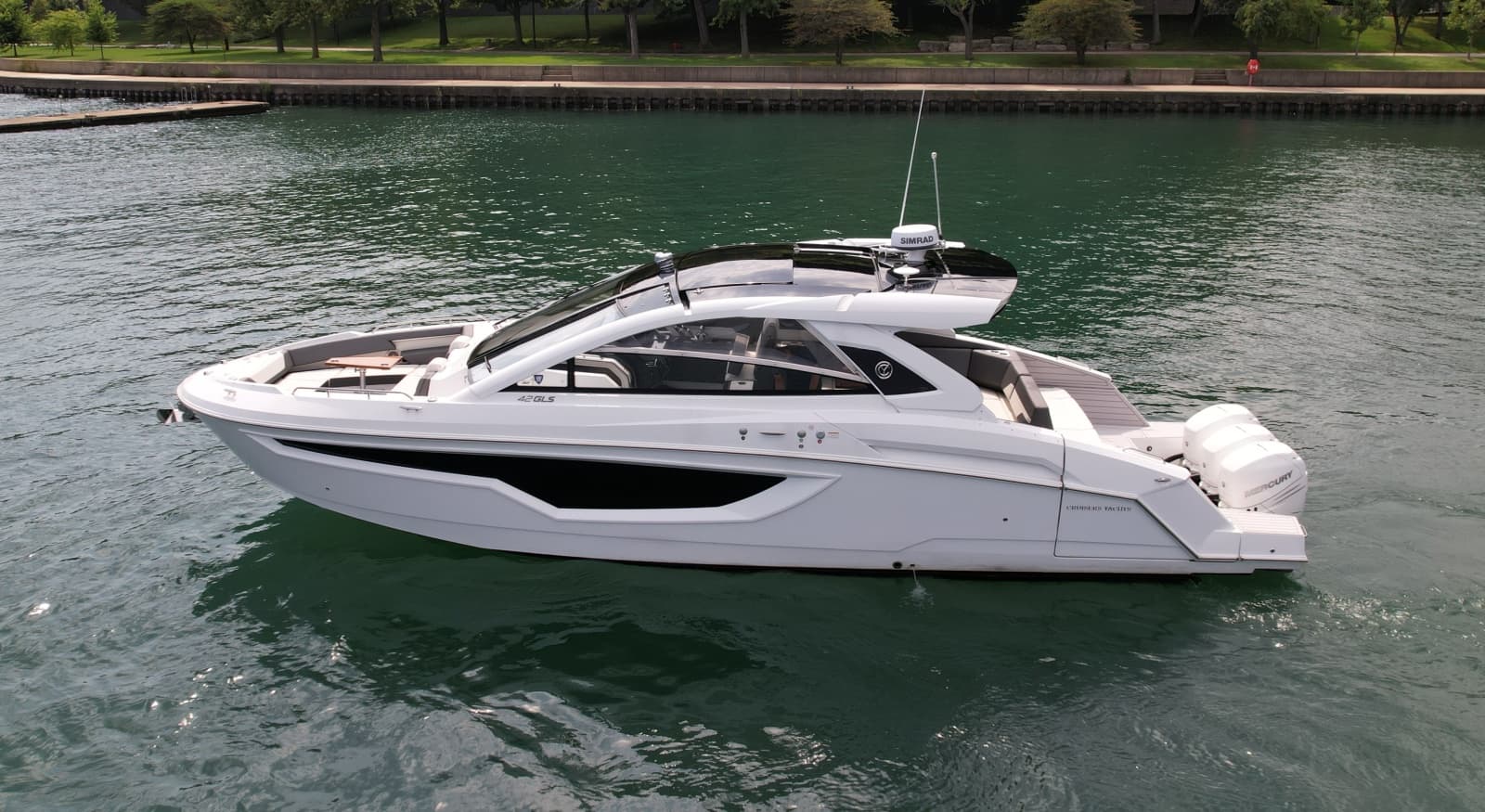 2021 Cruisers Yachts 42 GLS OB - Photo 4