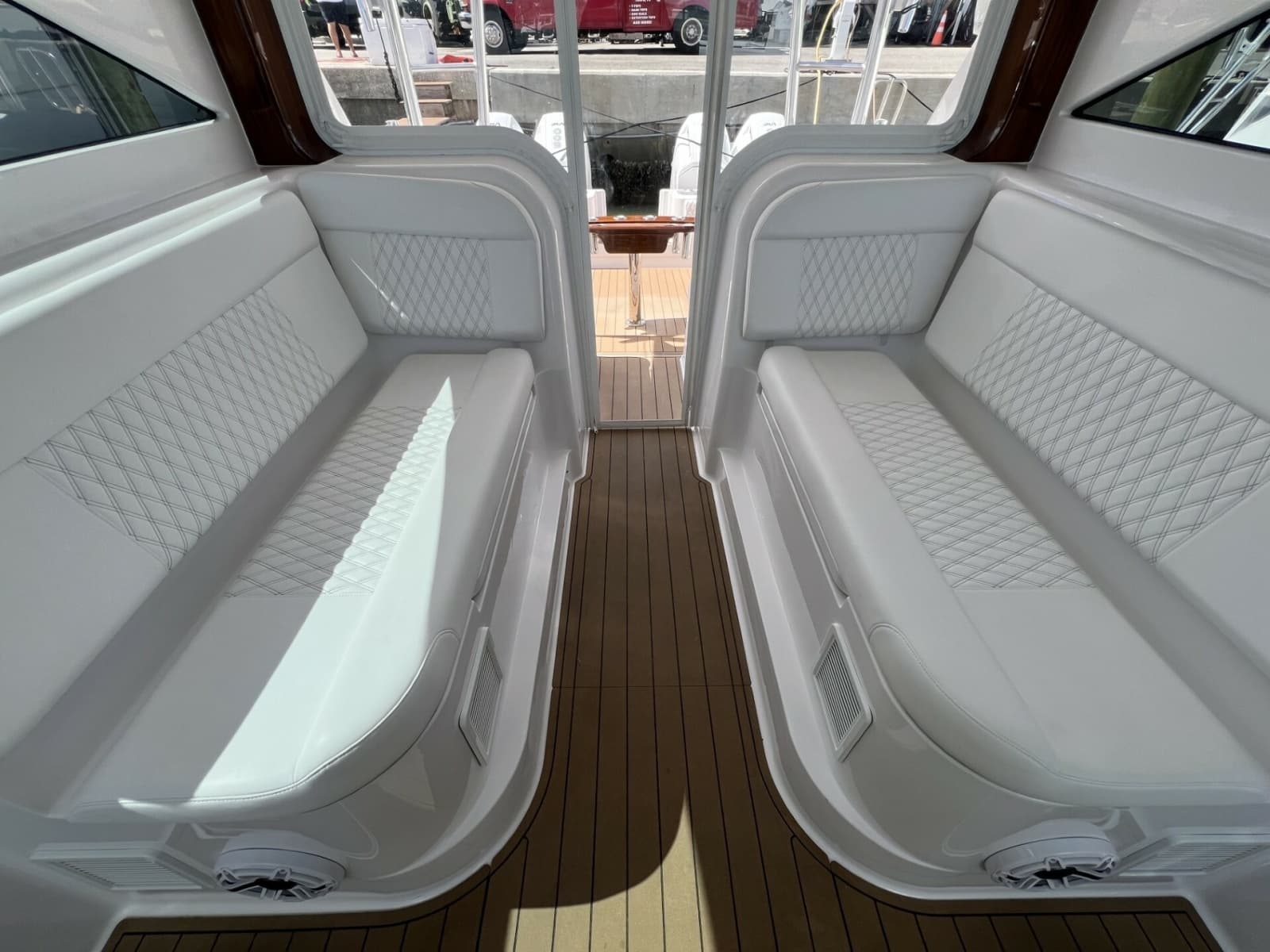 2023 Queens Yachts Custom Smith - Photo 32