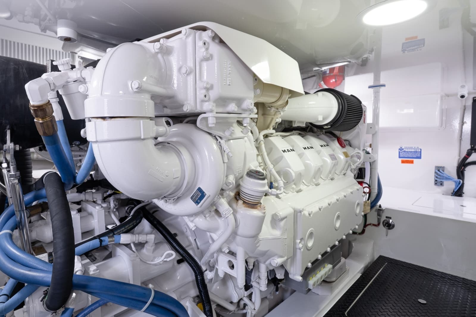 2022 Viking 48 Convertible - Photo 58