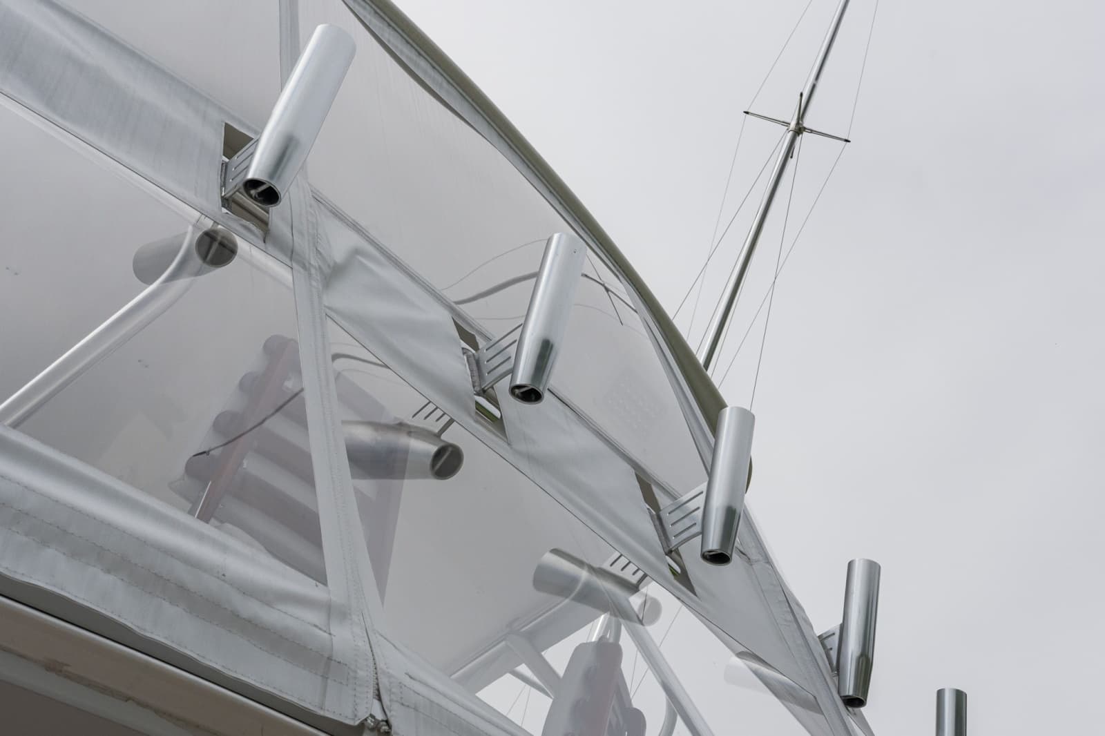 2022 Viking 48 Convertible - Photo 14