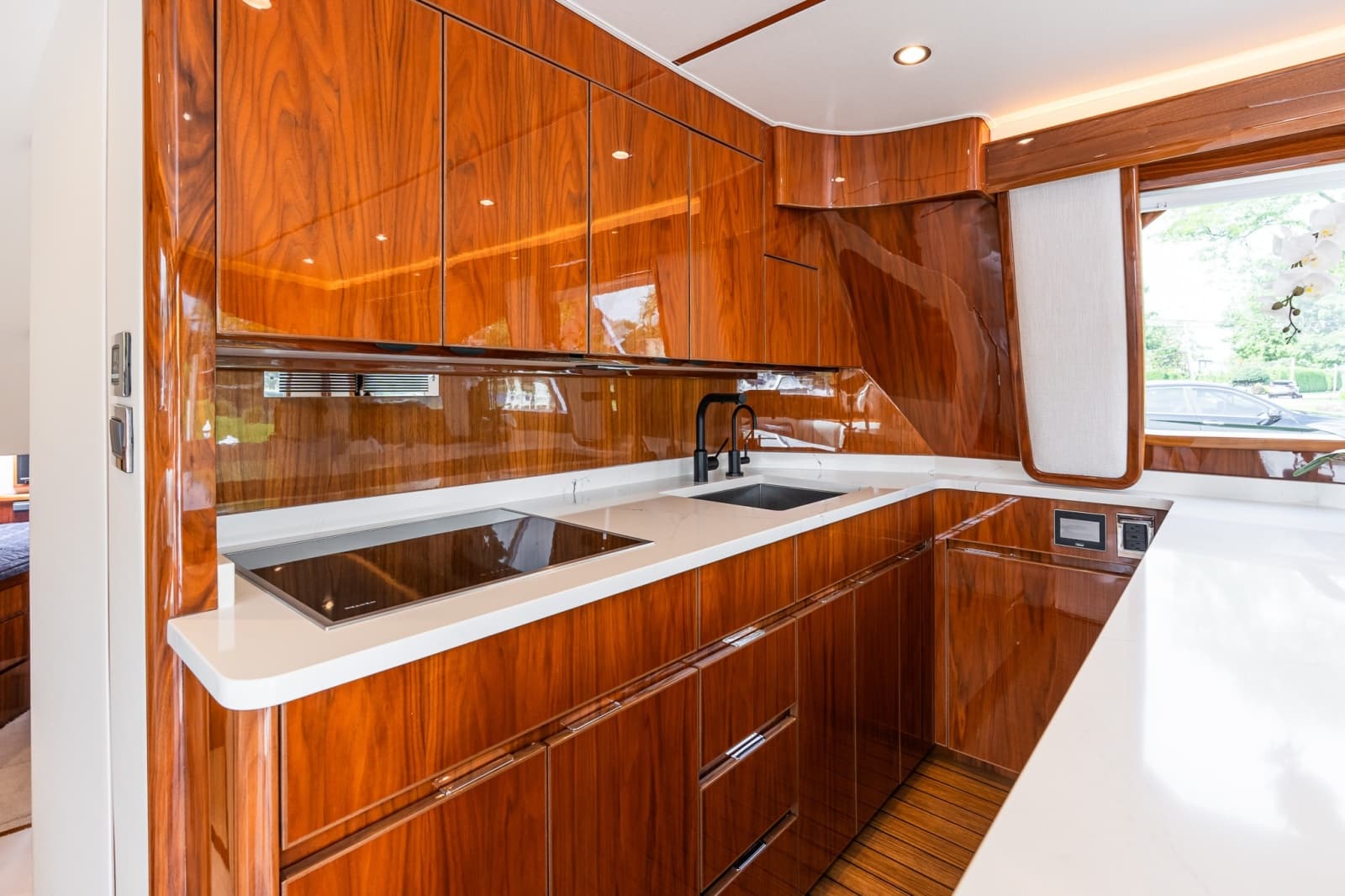 2022 Viking 48C - Photo 40