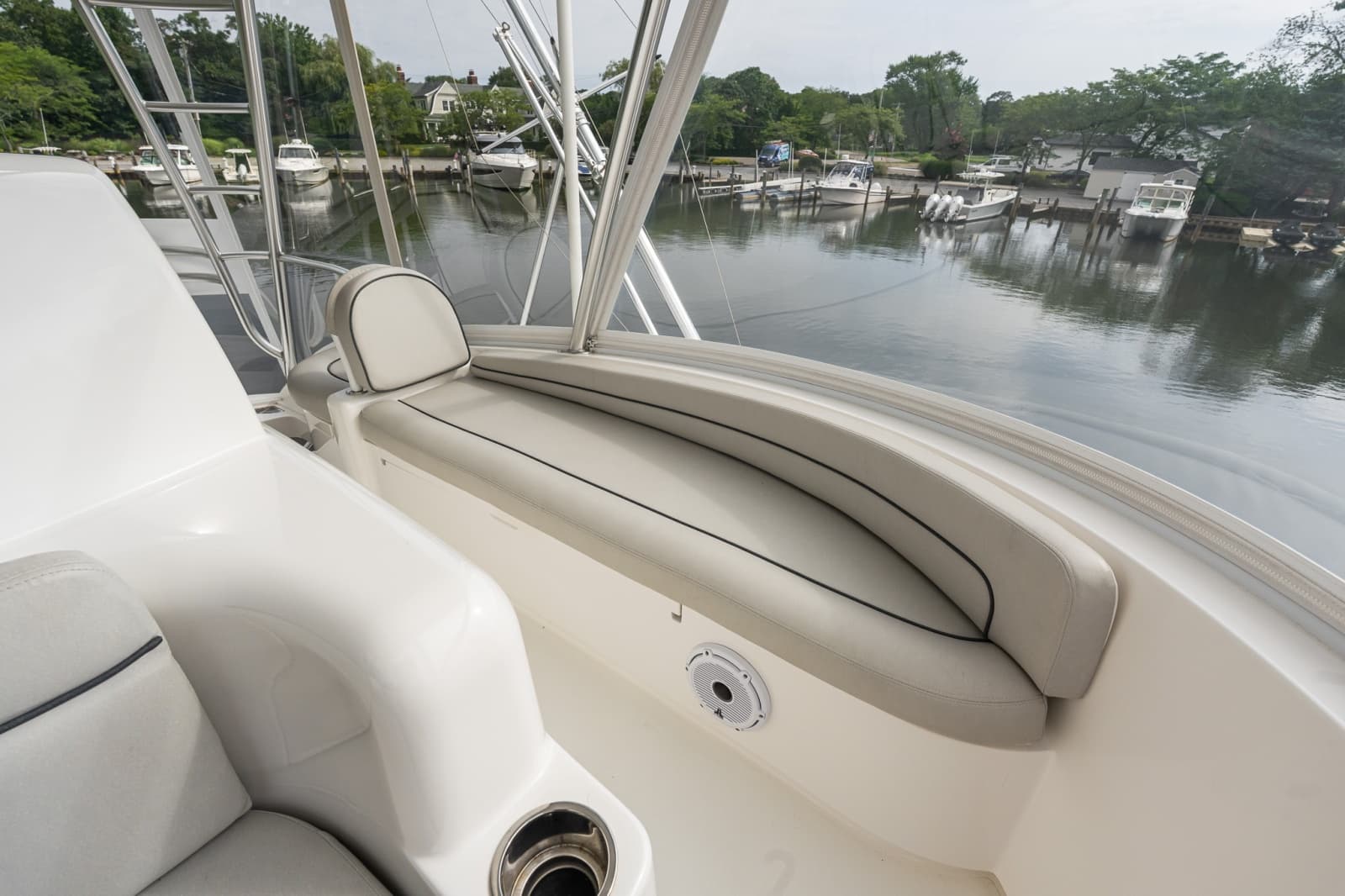 2022 Viking 48C - Photo 28