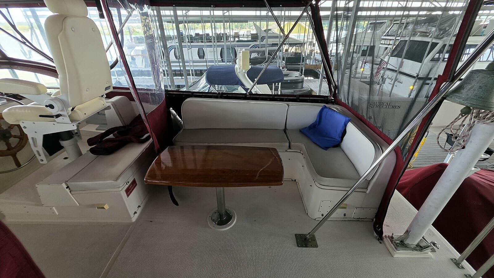 1988 Grand Banks 46 Classic - Photo 34