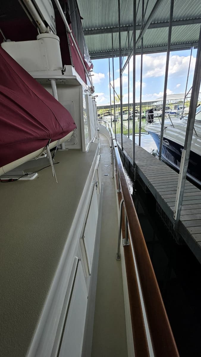 1988 Grand Banks 46 Classic - Photo 72