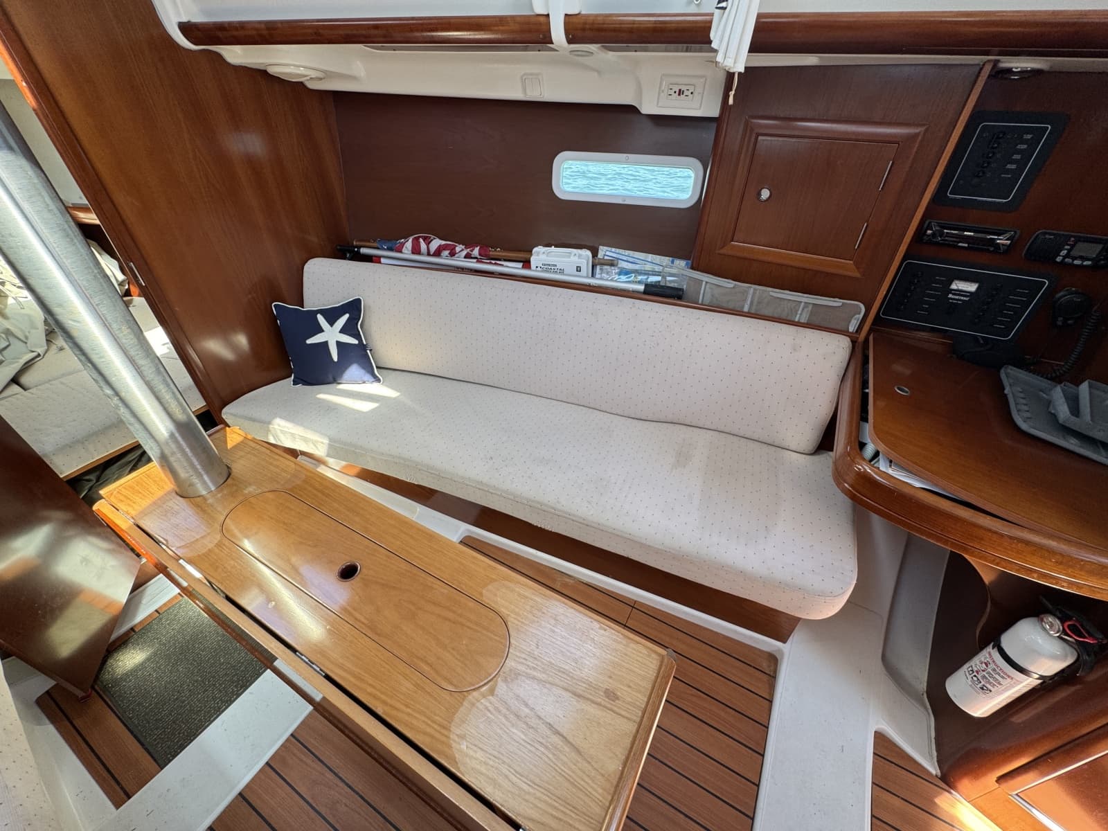 2004 Beneteau  - Photo 46