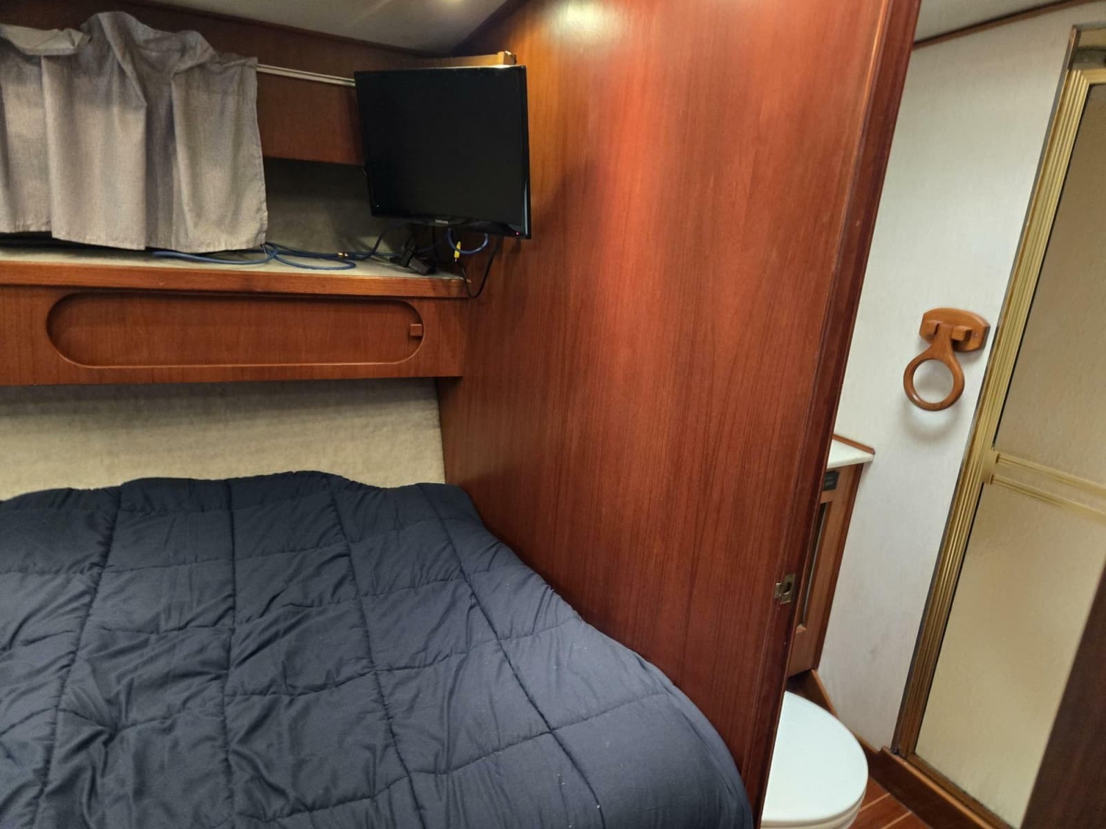 1982 Ocean Yachts SS - Photo 35