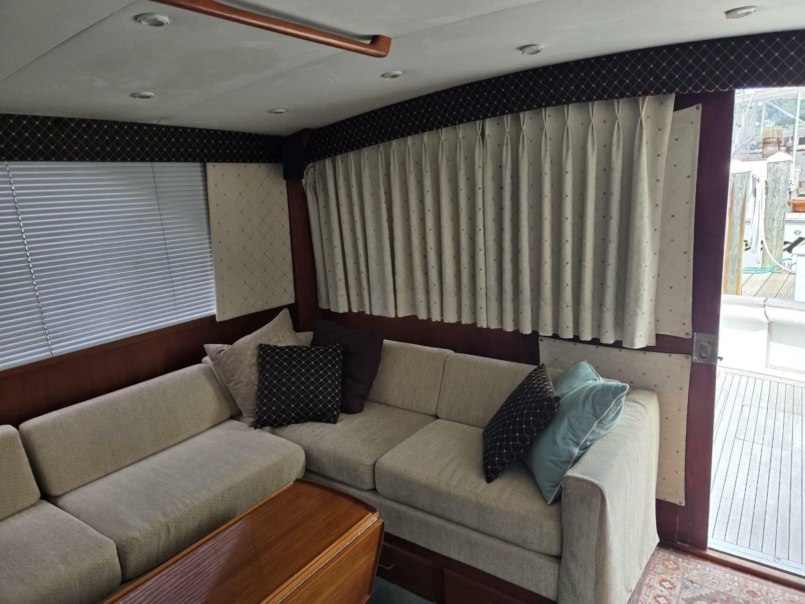 1982 Ocean Yachts SS - Photo 15