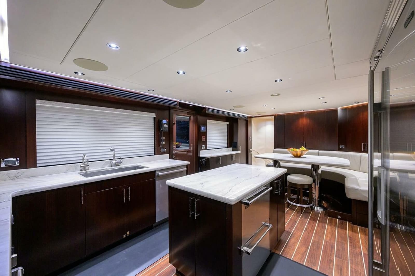 2019 Westport Raised Pilothouse - Photo 15