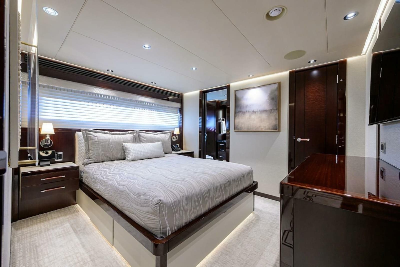 2019 Westport Raised Pilothouse - Photo 25