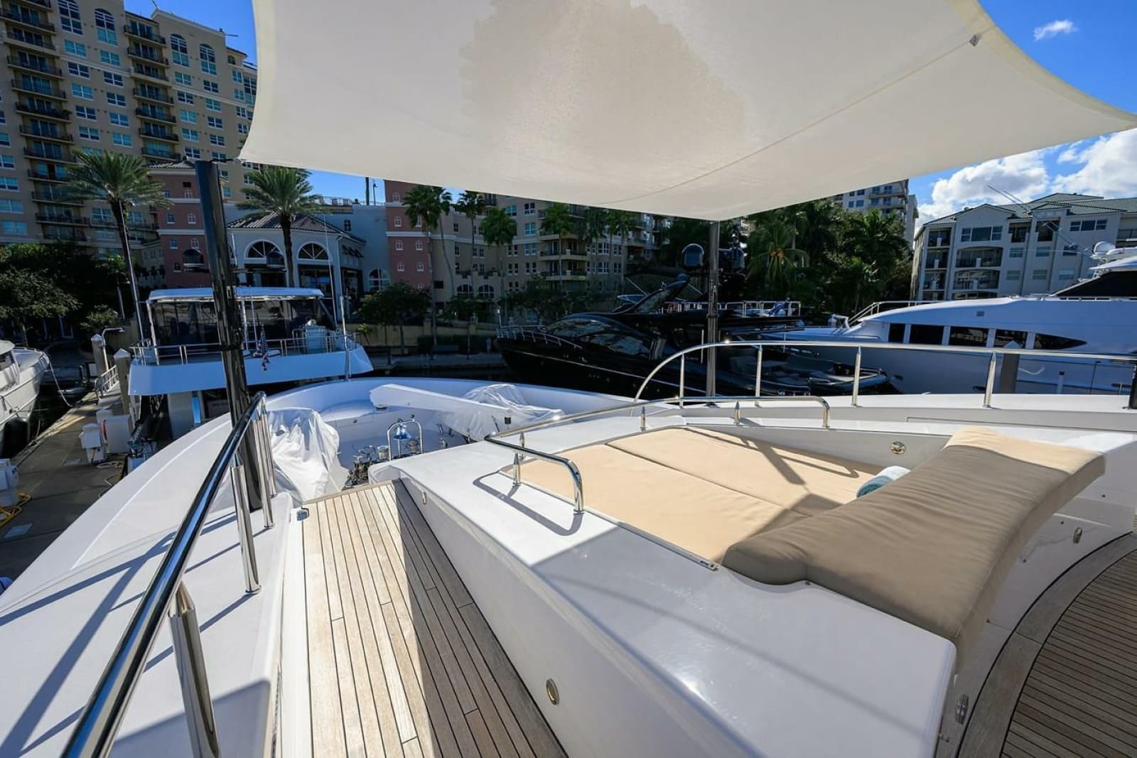 2019 Westport Raised Pilothouse - Photo 40