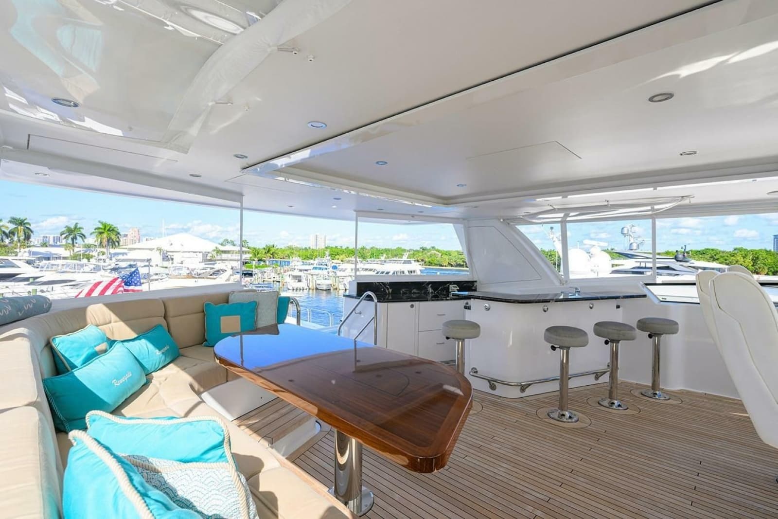 2019 Westport Raised Pilothouse - Photo 35