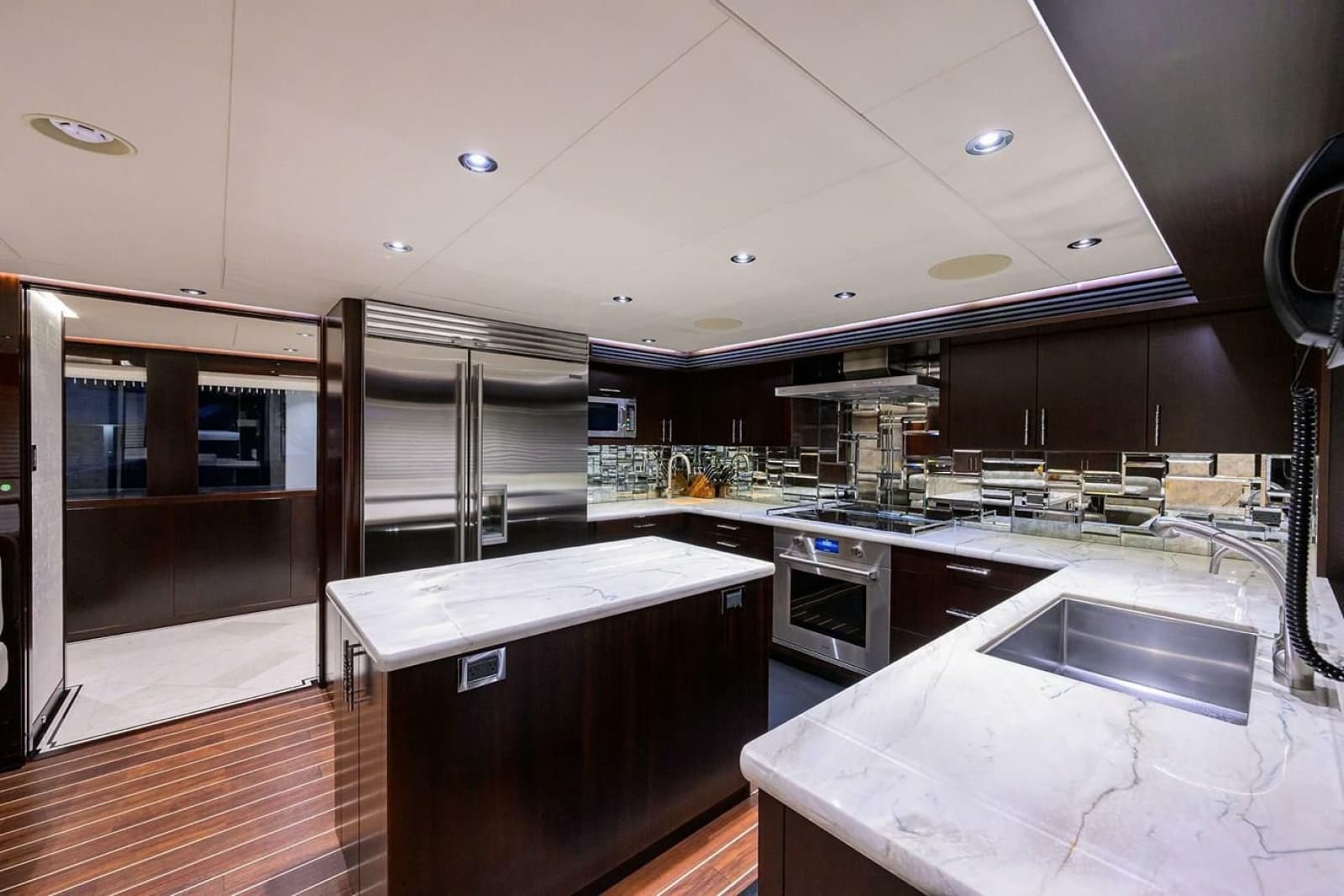 2019 Westport Raised Pilothouse - Photo 14