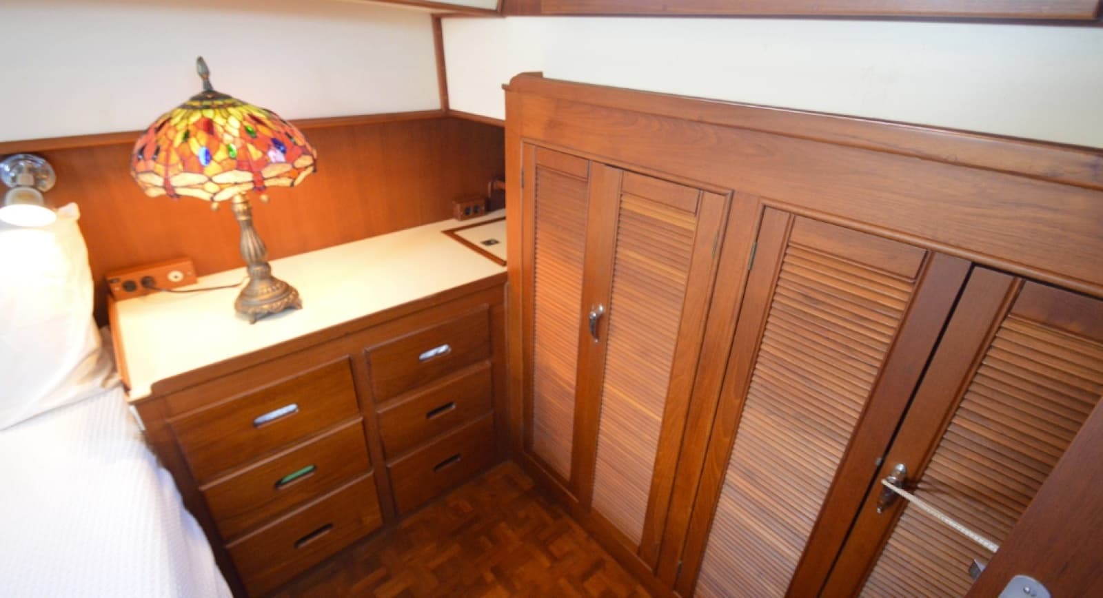 1196 Grand Banks 42 Classic - Photo 23