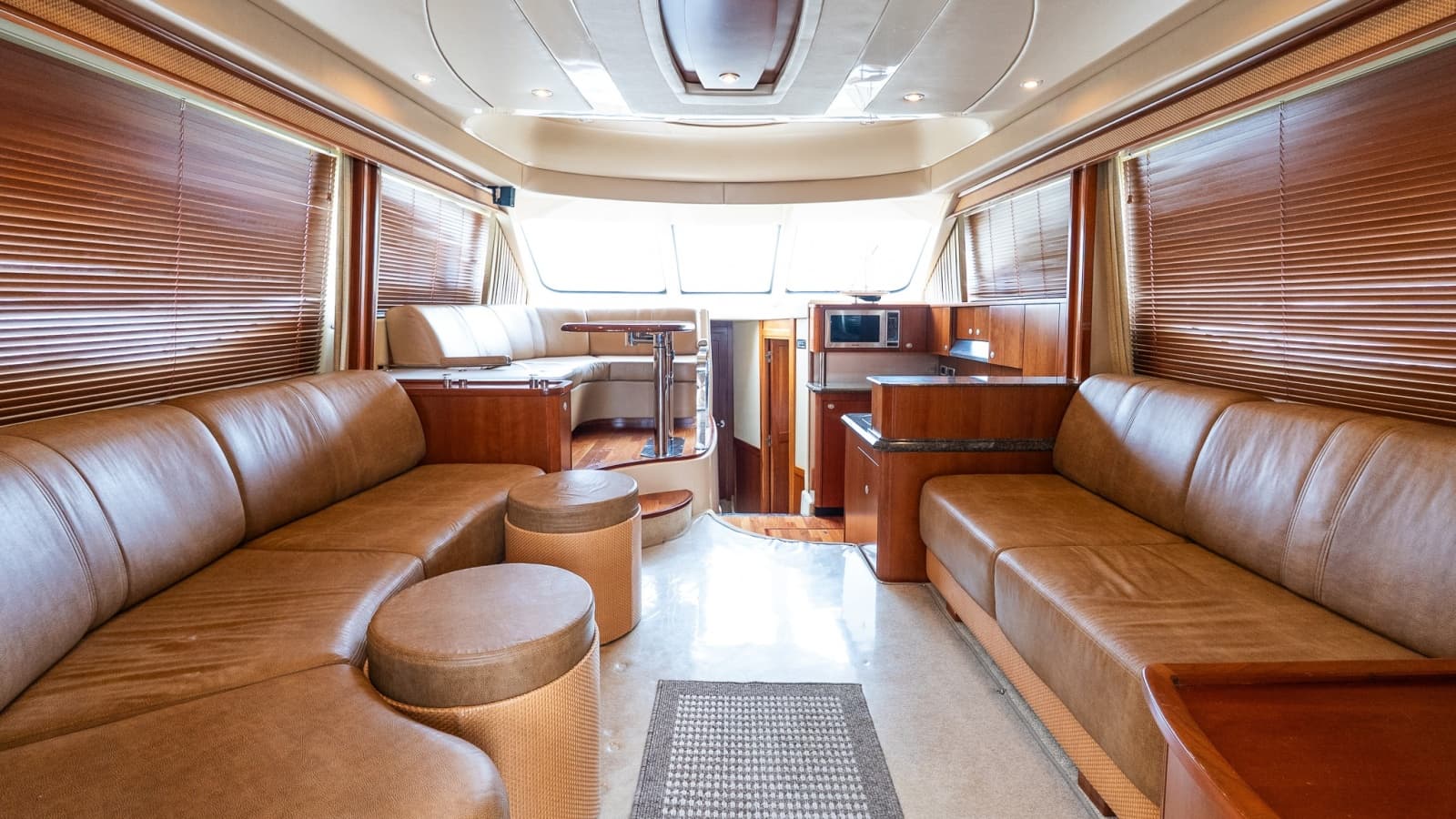 2006 Sea Ray 52 Sedan Bridge - Photo 33