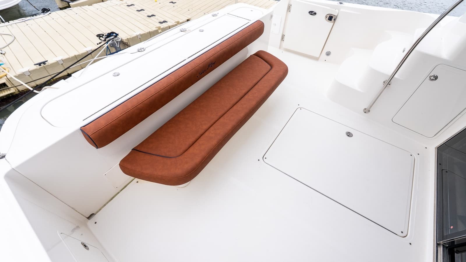 2006 Sea Ray 52 Sedan Bridge - Photo 11