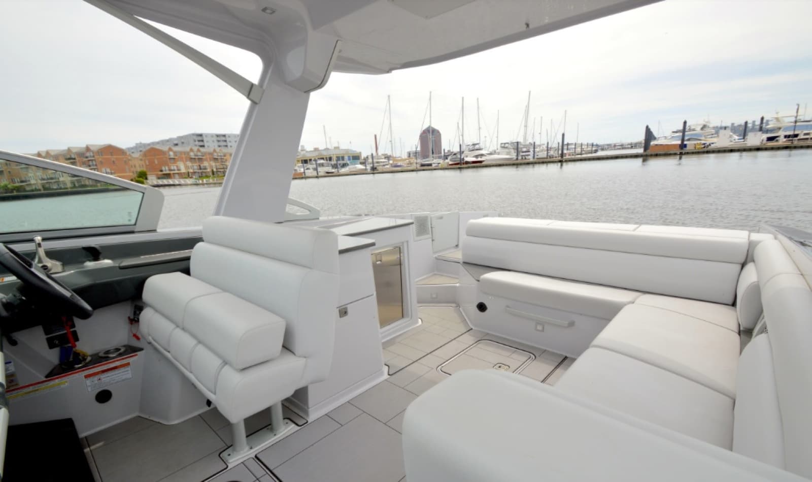 2023 Aviara AV 32 - Photo 5