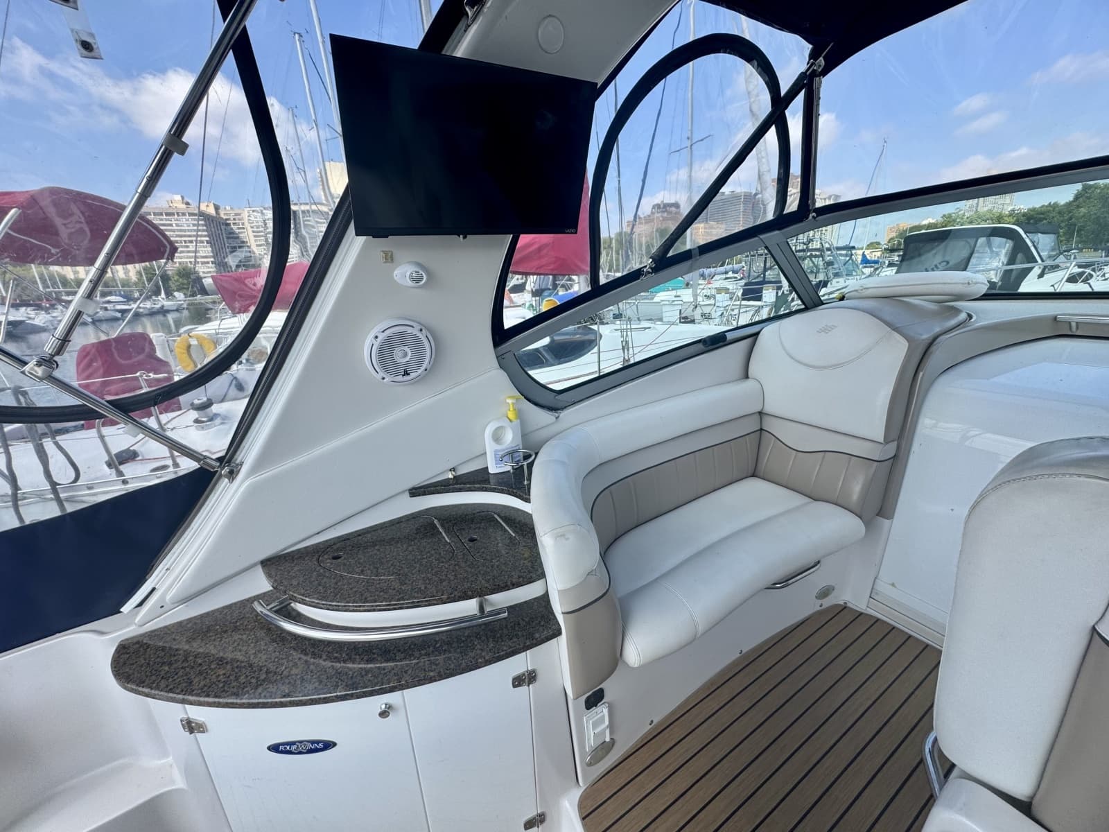 2006 Four Winns 318 Vista - Photo 3