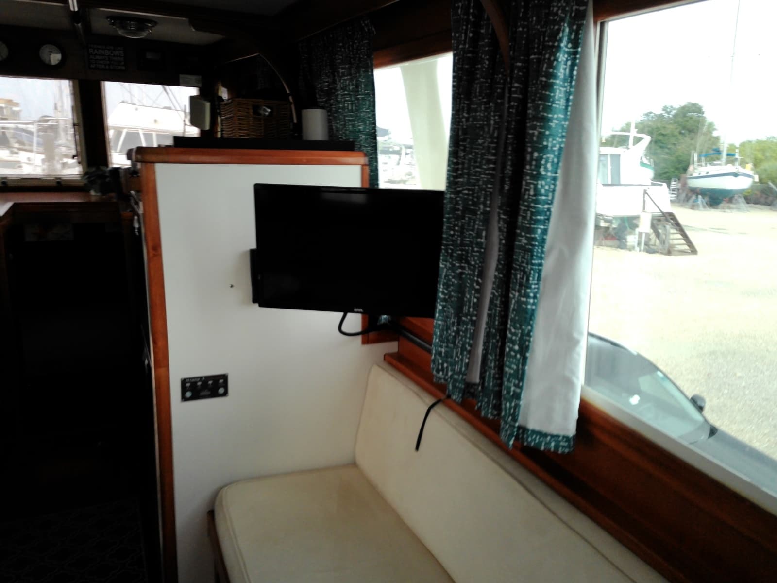 2005 Mariner  - Photo 42