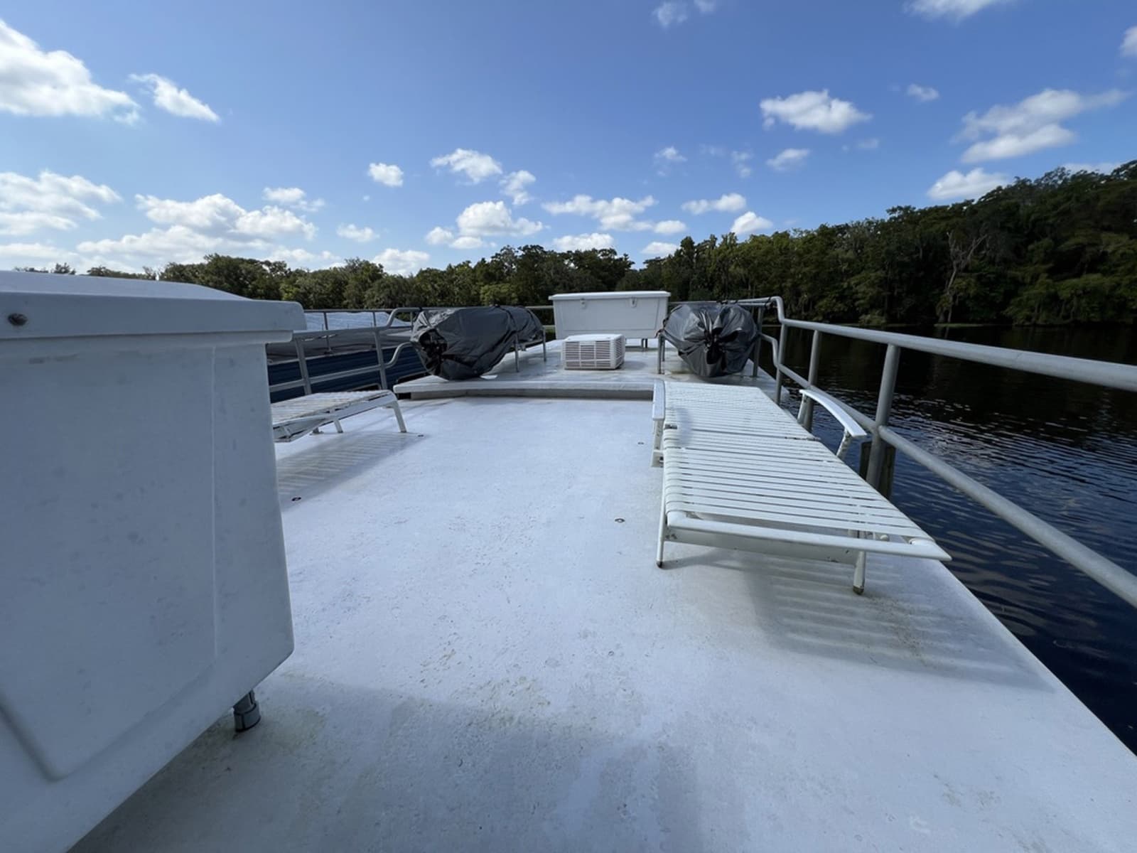 1988 Leisurecraft House Boat - Photo 5