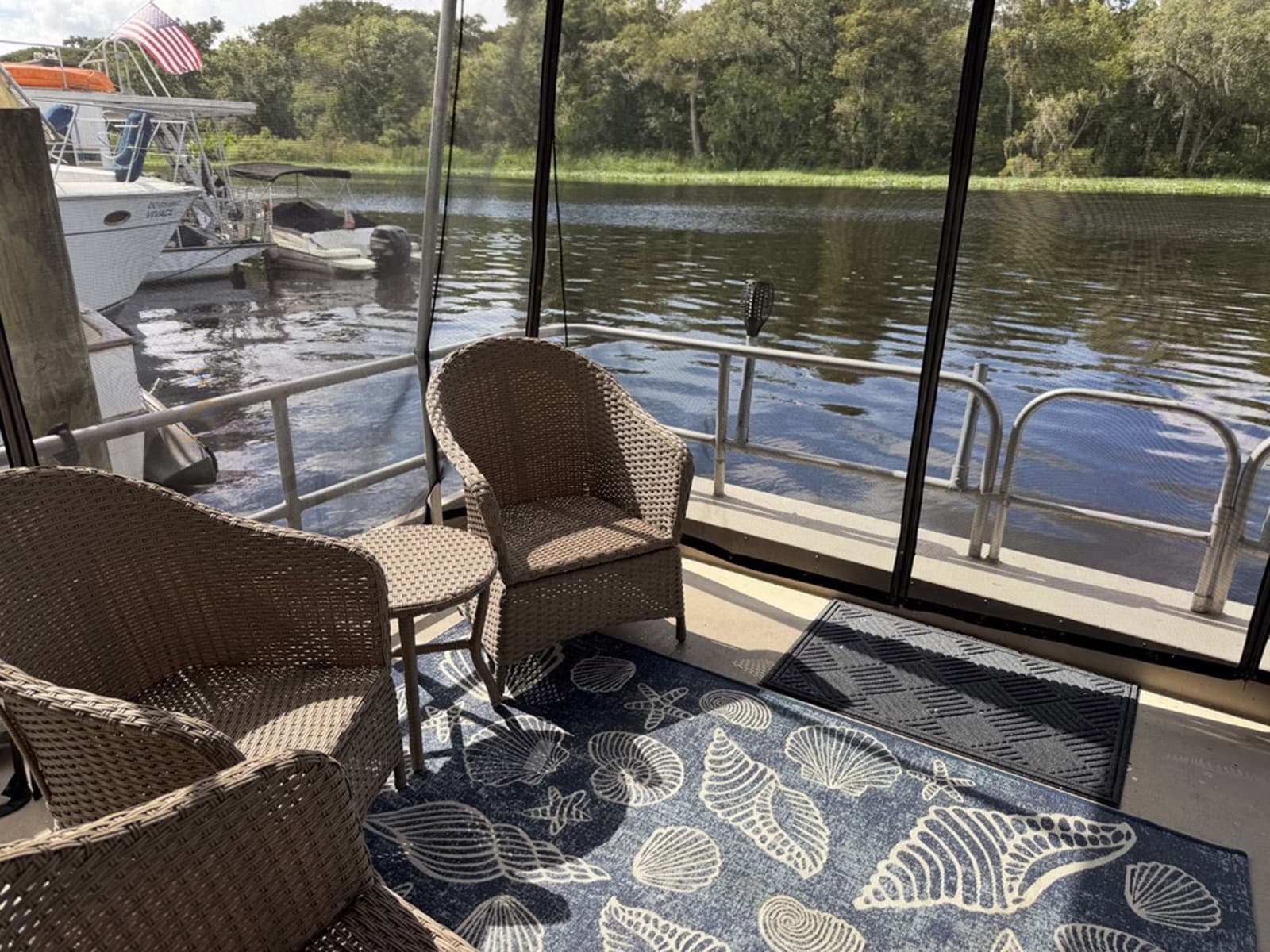 1988 Leisurecraft House Boat - Photo 7