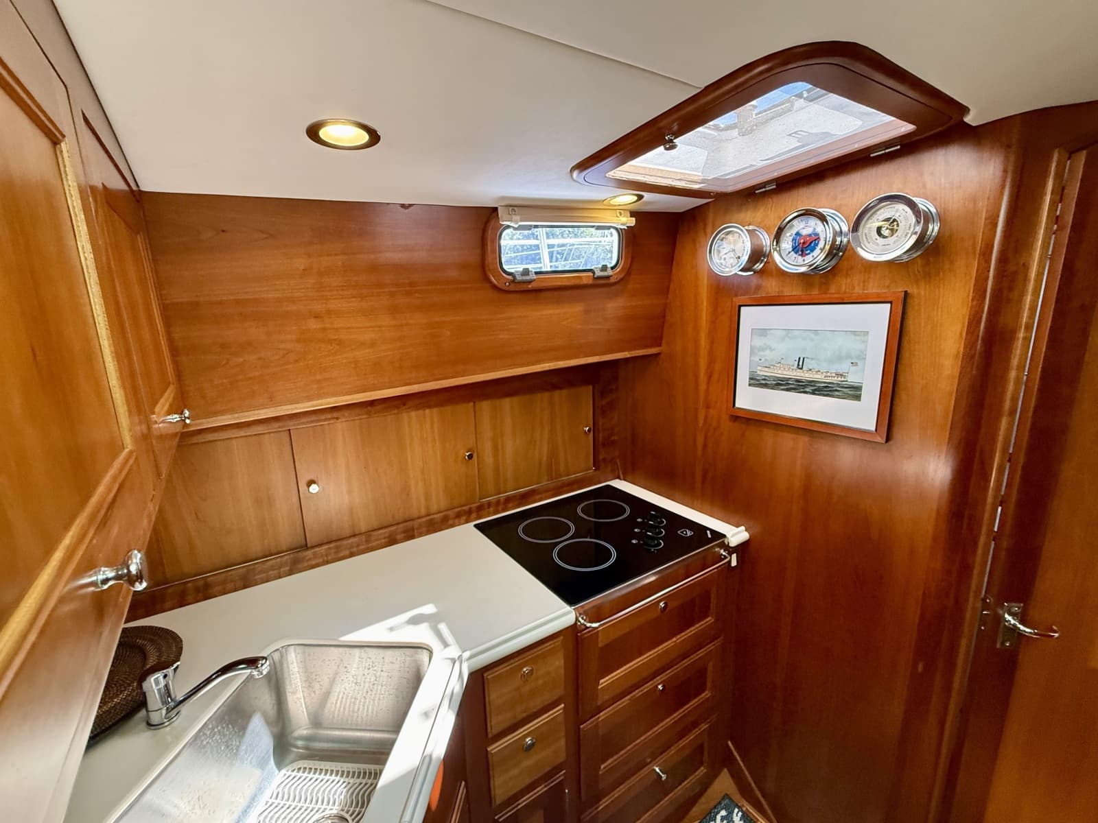 1999 Alden 40 Express - Photo 45