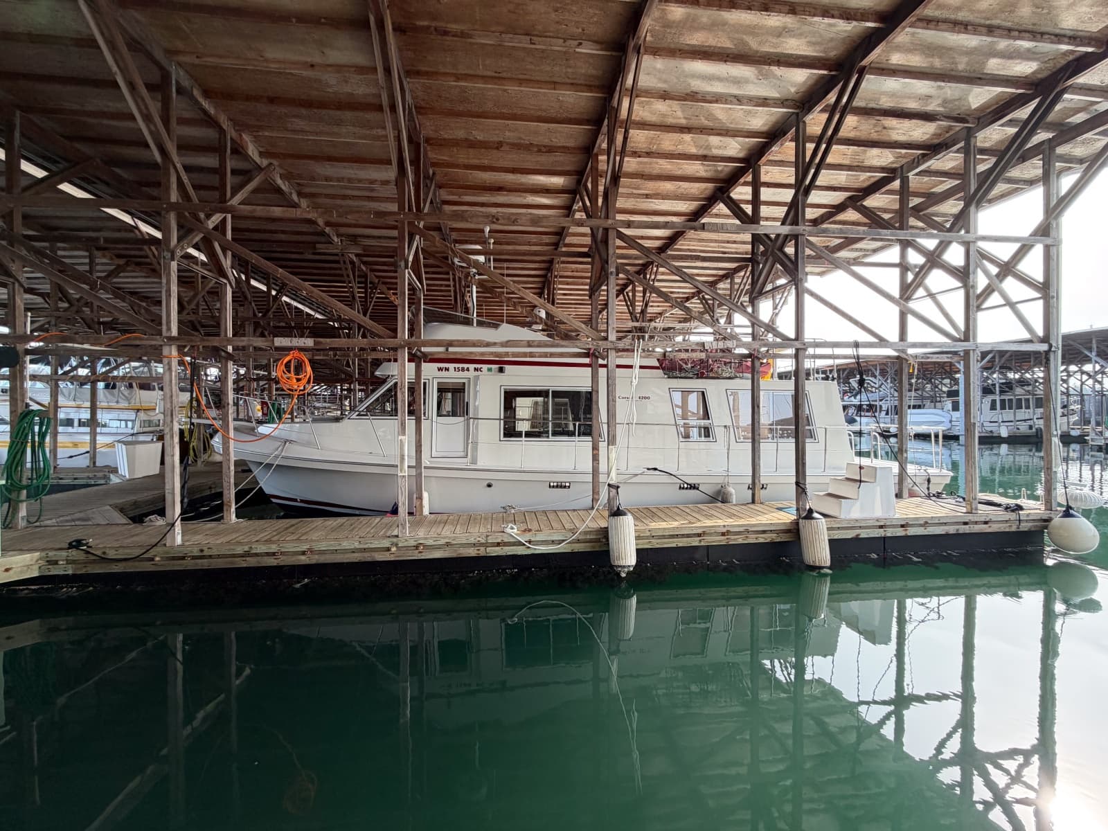 1990 Cruise-A-Home Corsair 4200 - Photo 5
