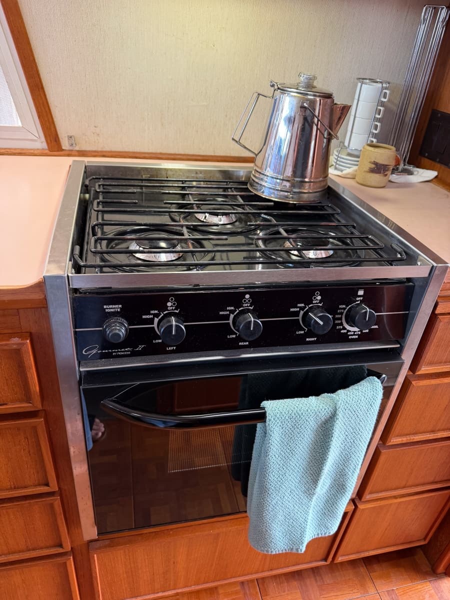 1990 Cruise-A-Home Corsair 4200 - Photo 59