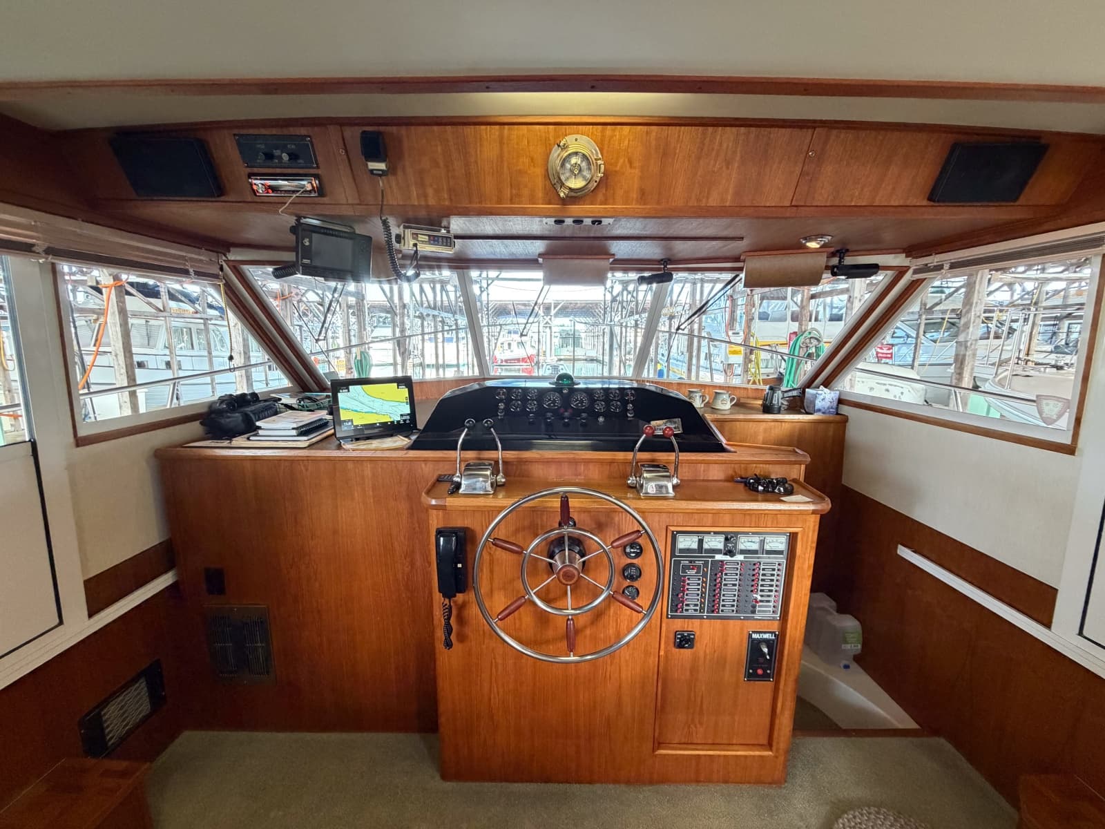 1990 Cruise-A-Home Corsair 4200 - Photo 46