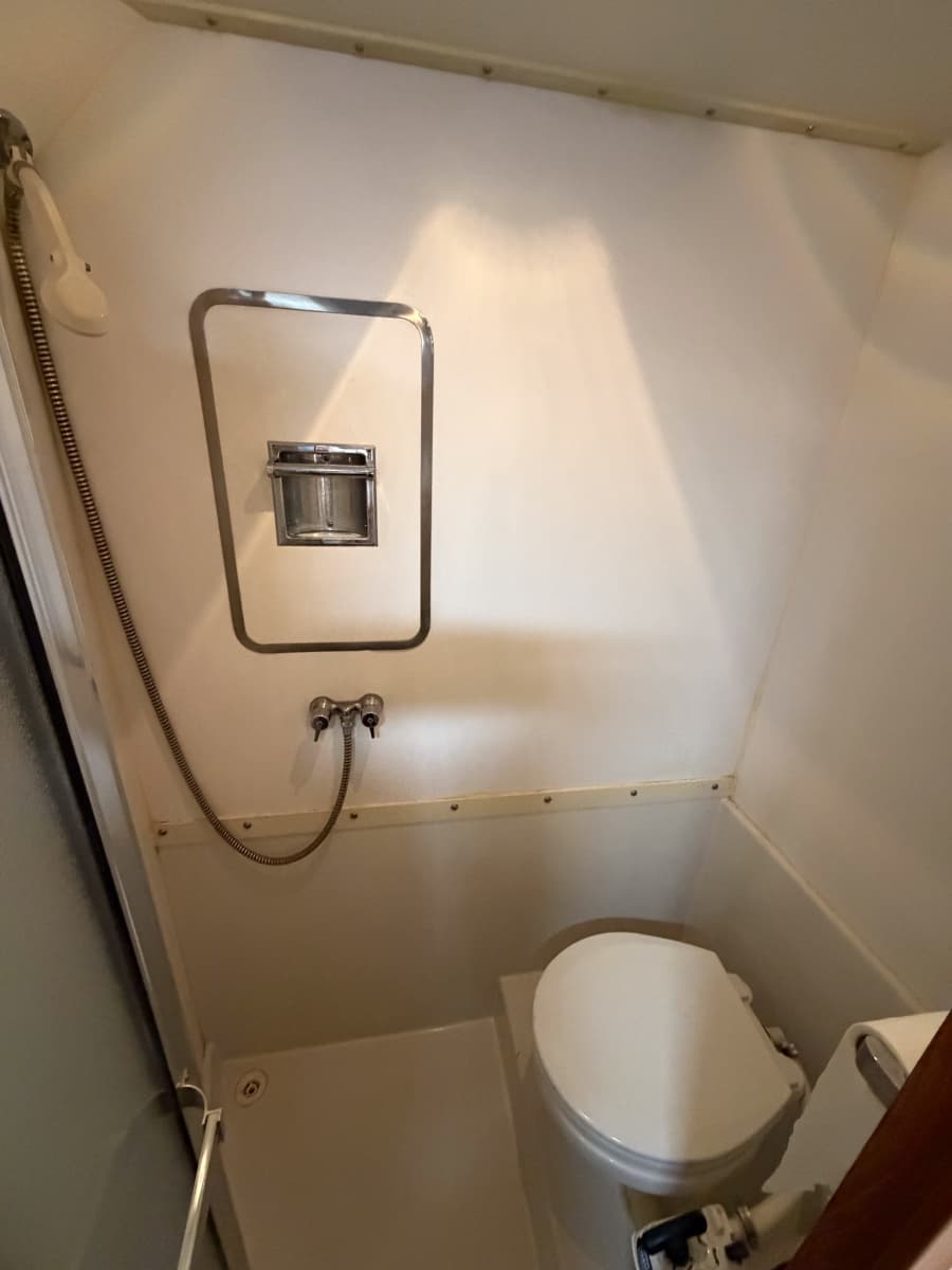 1990 Cruise-A-Home Corsair 4200 - Photo 66