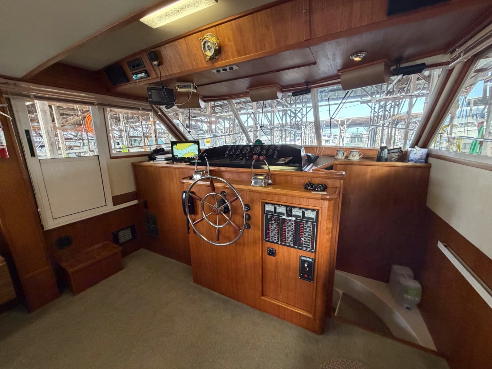 1990 Cruise-A-Home Corsair 4200 - Photo 53