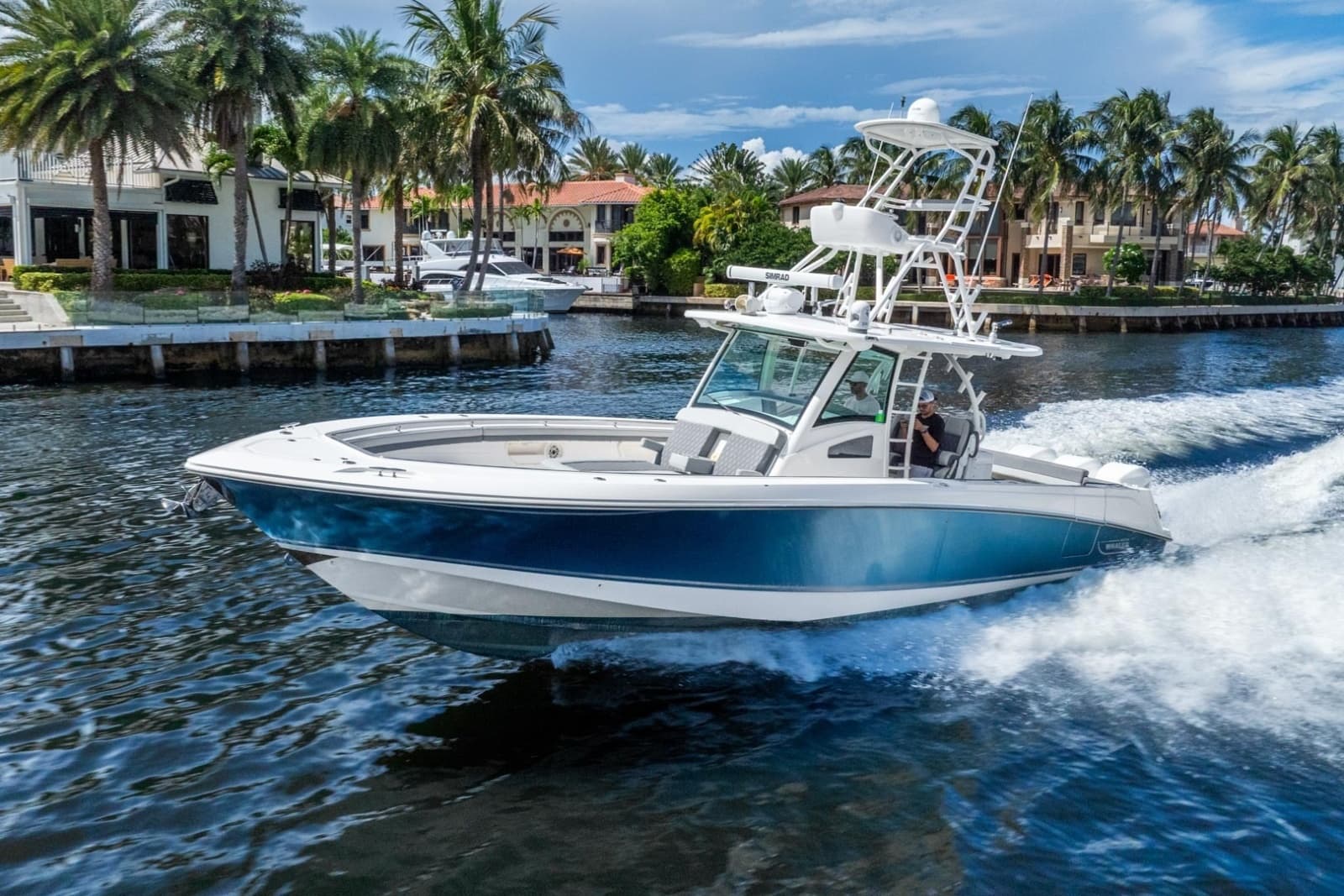2011 Boston Whaler  - Photo 17