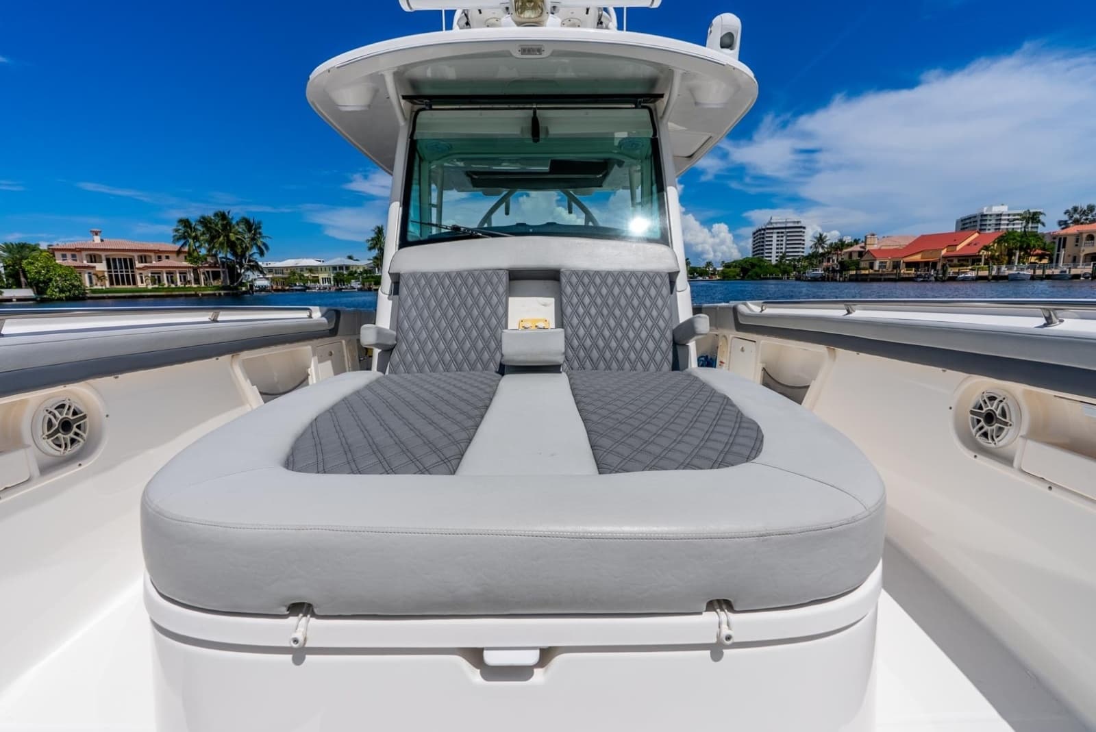 2011 Boston Whaler  - Photo 51