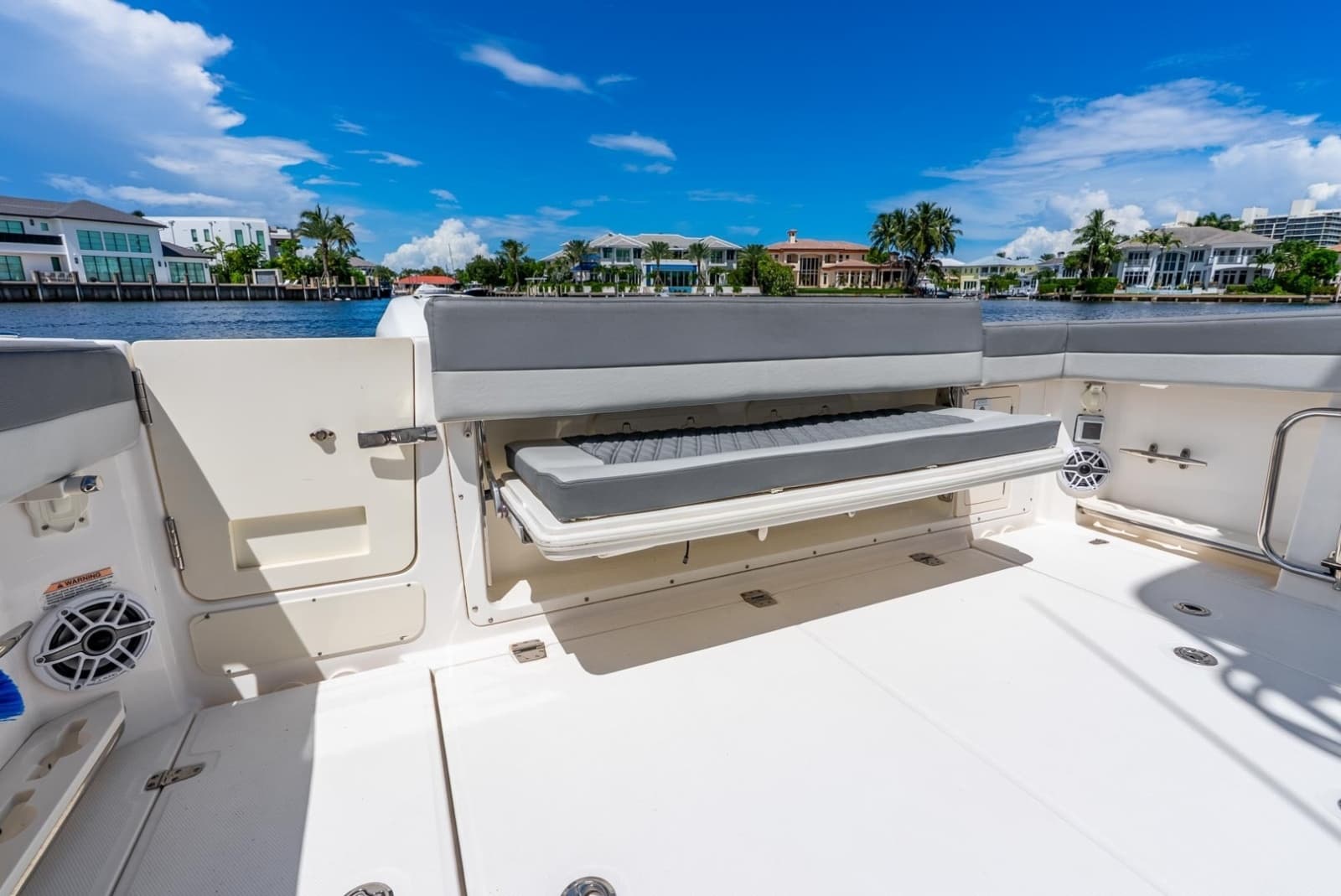 2011 Boston Whaler  - Photo 25