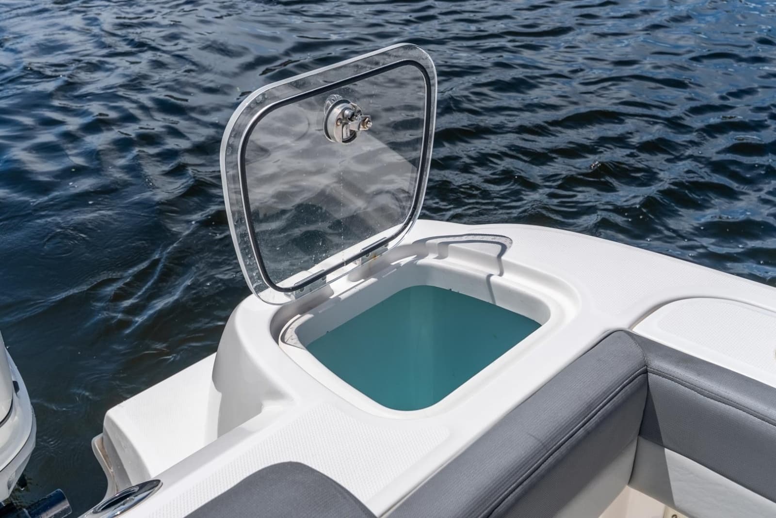 2011 Boston Whaler  - Photo 35