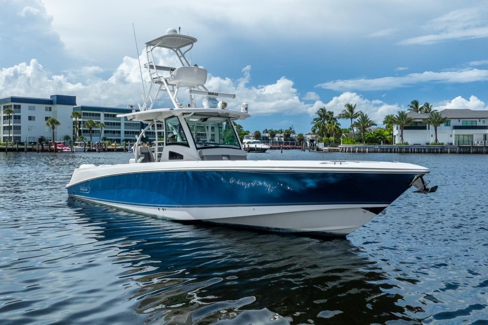2011 Boston Whaler  - Photo 1