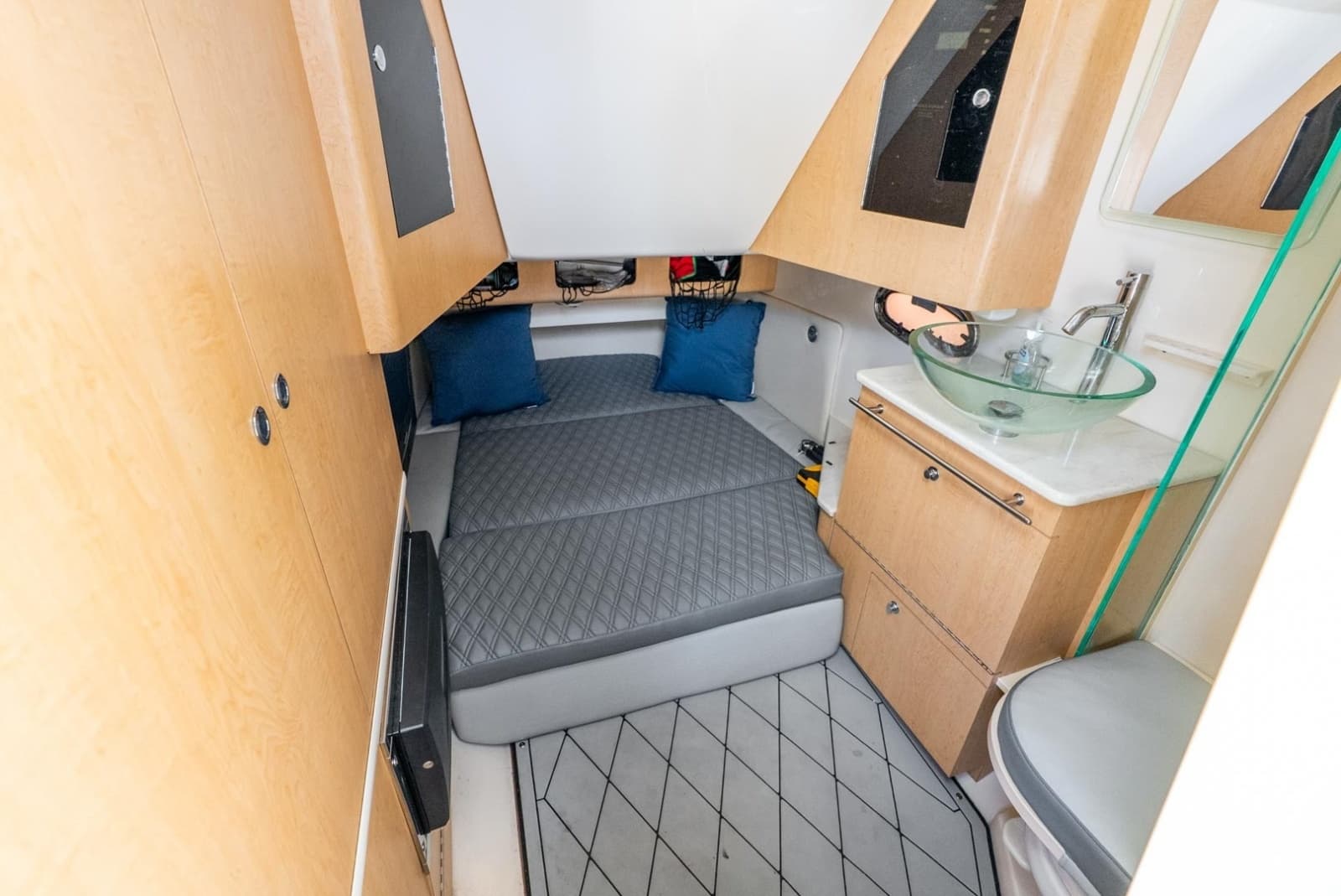 2011 Boston Whaler  - Photo 45