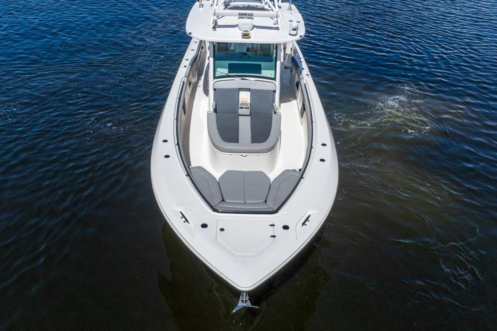 2011 Boston Whaler  - Photo 8