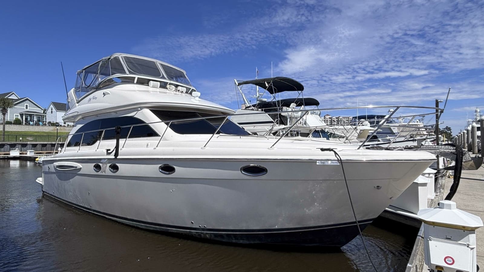 2003 Meridian 411 Sedan - Photo 2