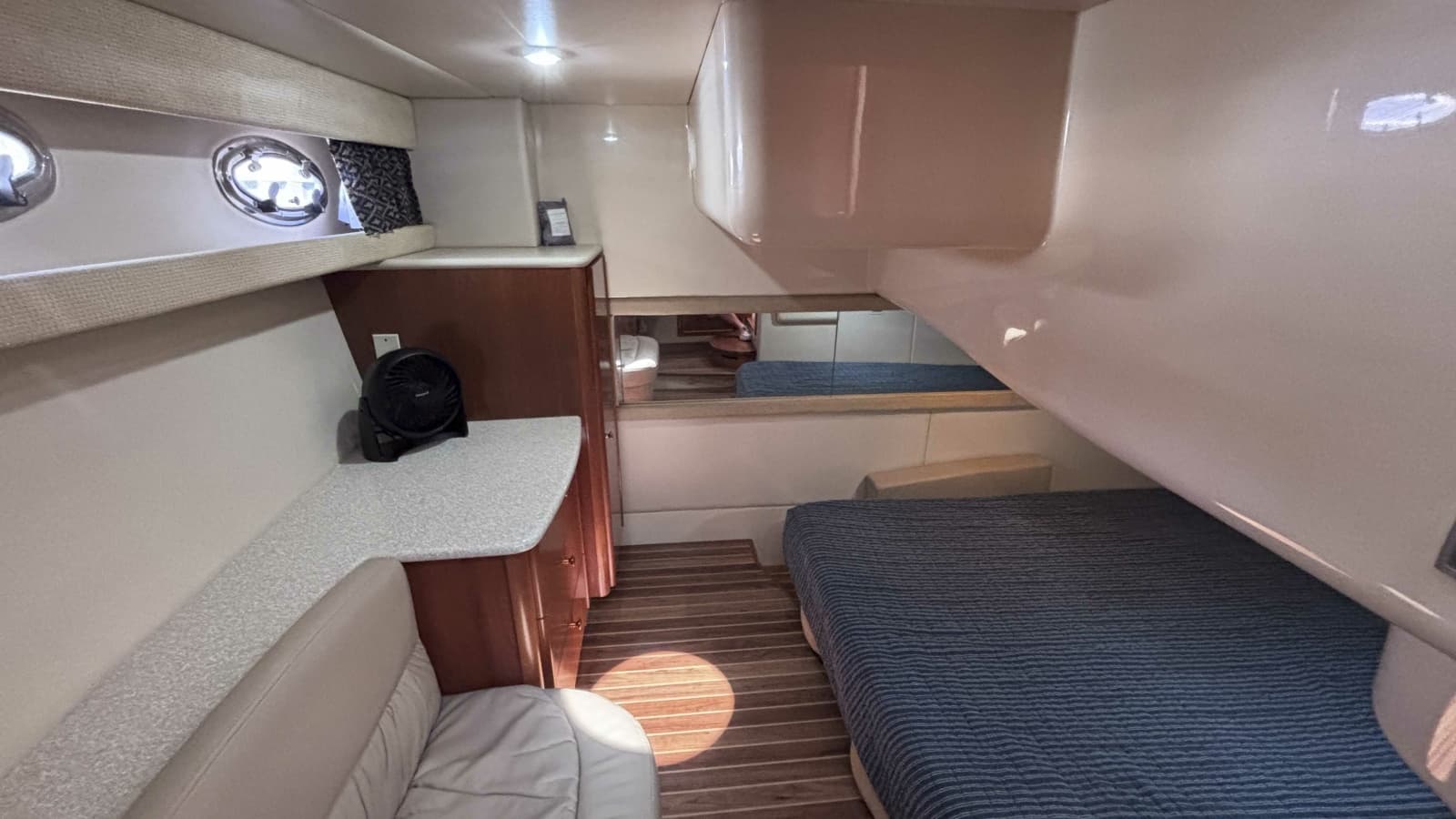 2003 Meridian 411 Sedan - Photo 66