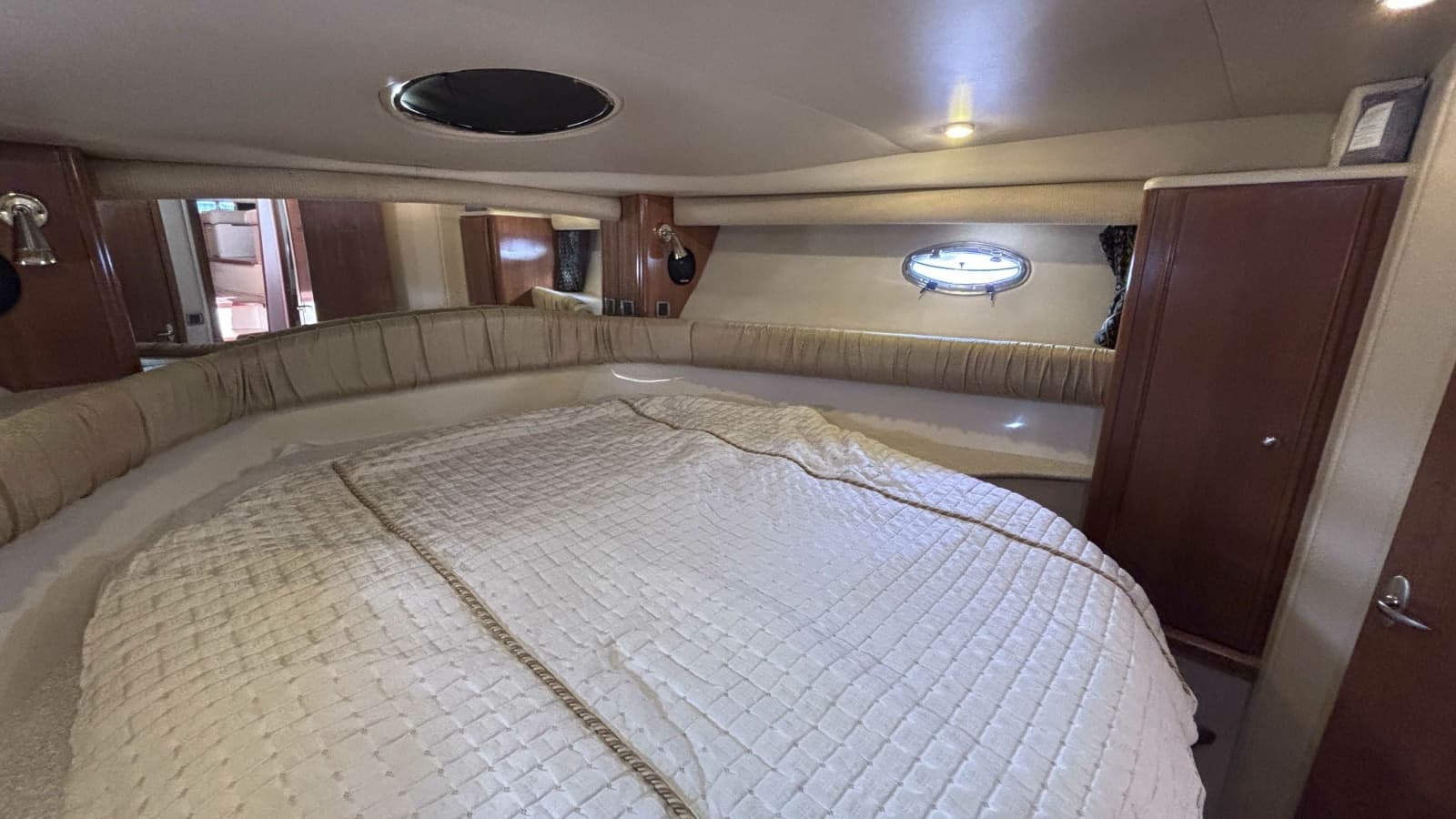 2003 Meridian 411 Sedan - Photo 60