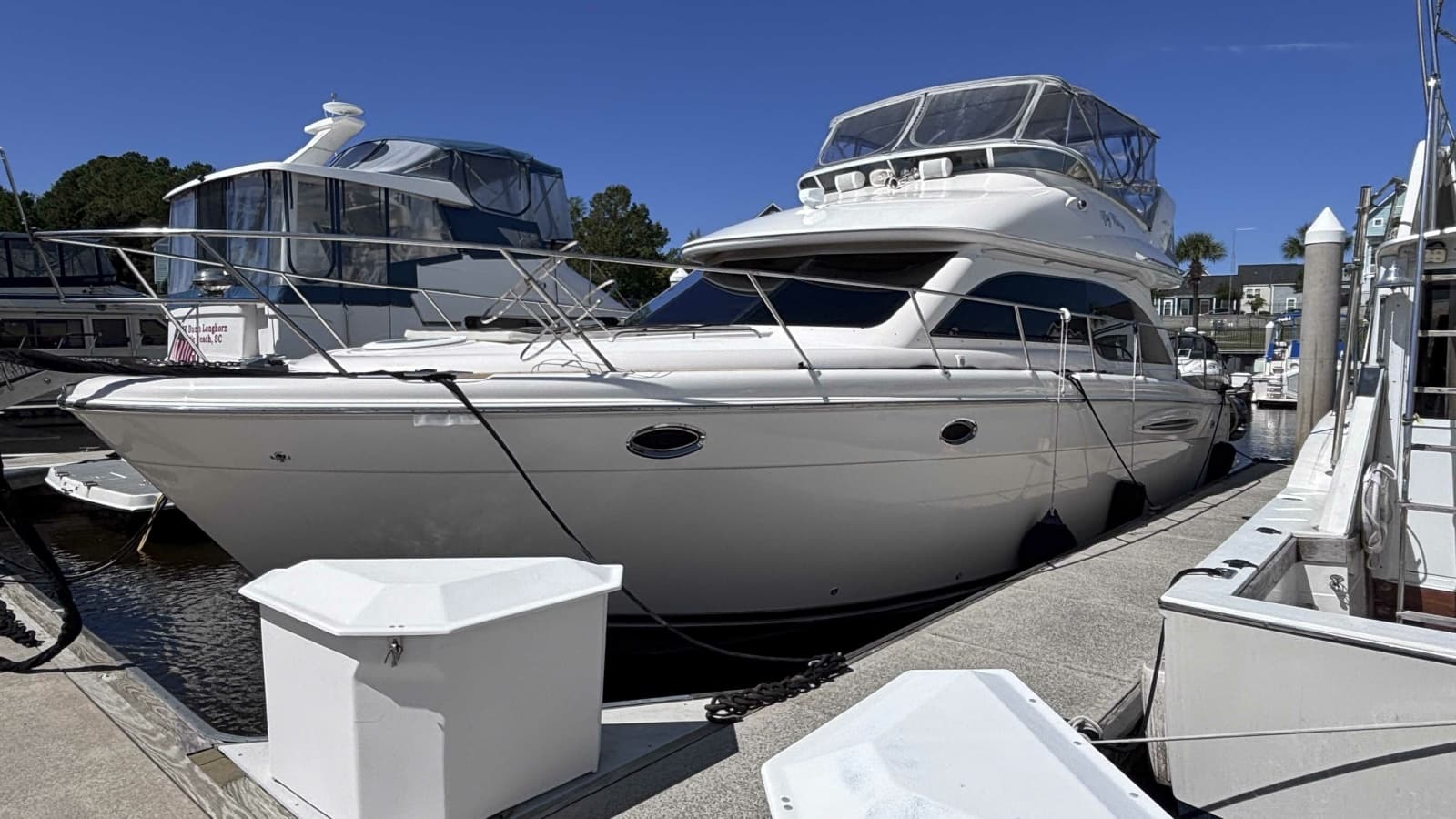 2003 Meridian 411 Sedan - Photo 4