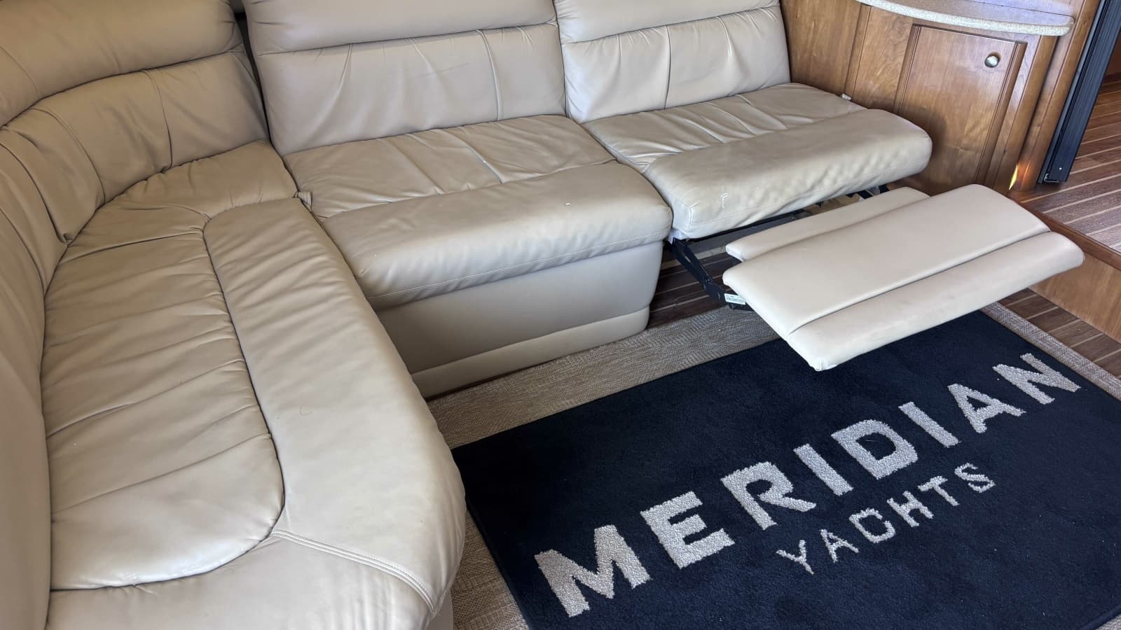 2003 Meridian 411 Sedan - Photo 45