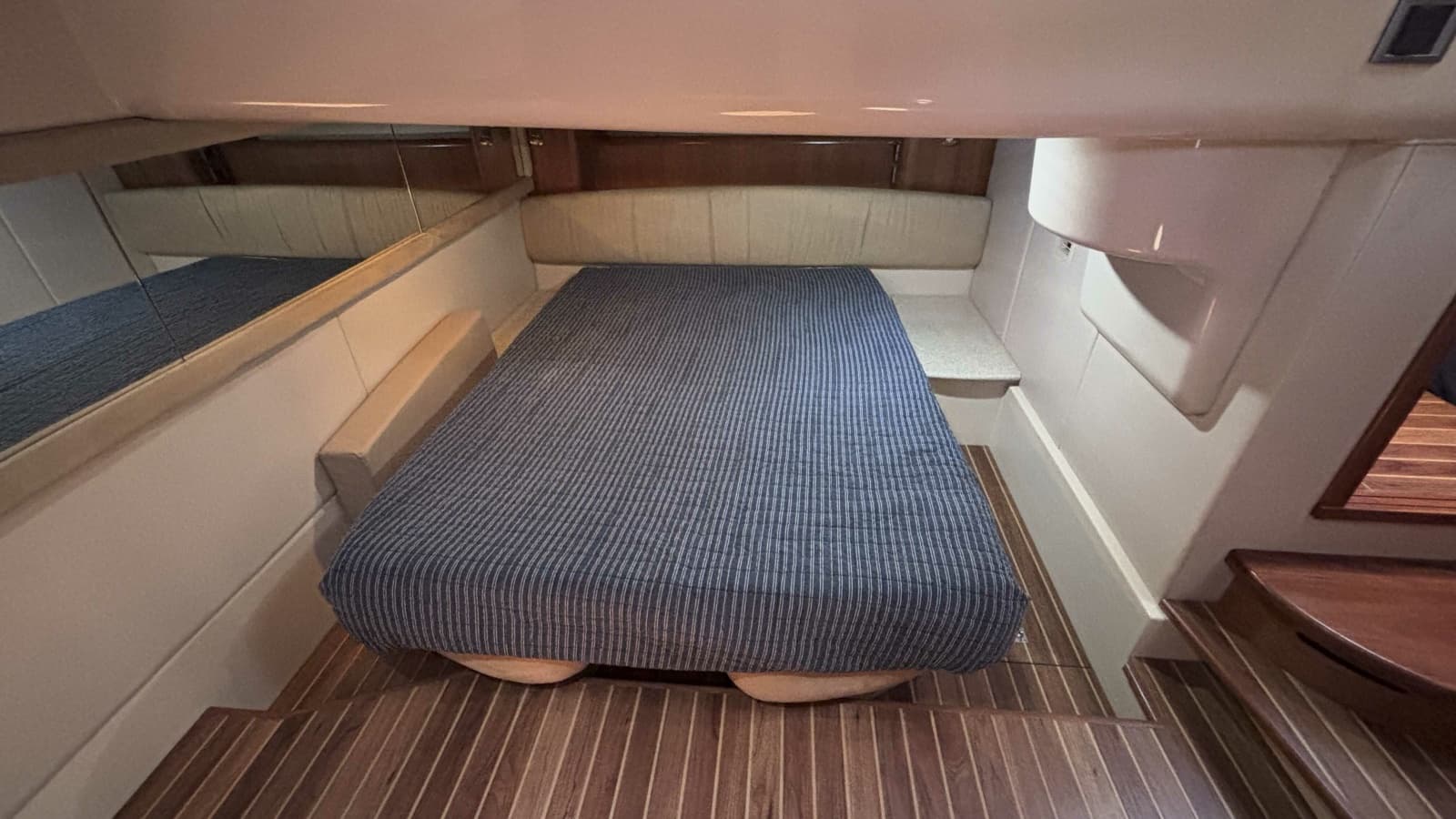 2003 Meridian 411 Sedan - Photo 67
