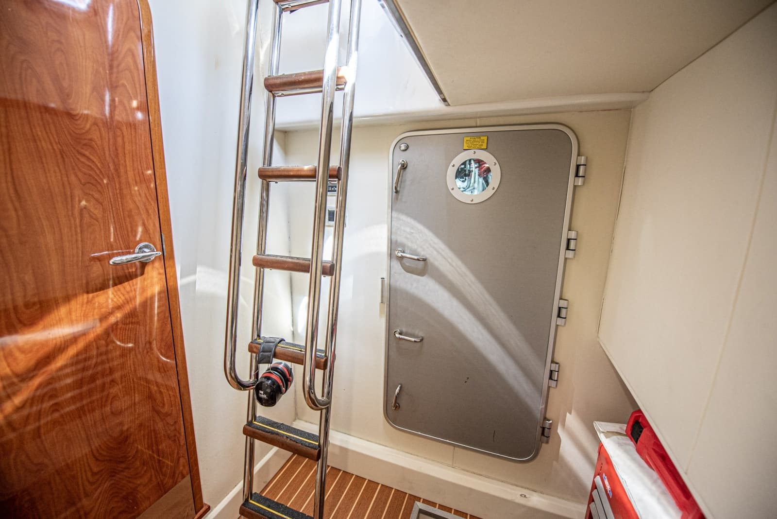 2006 Princess V65 - Photo 60