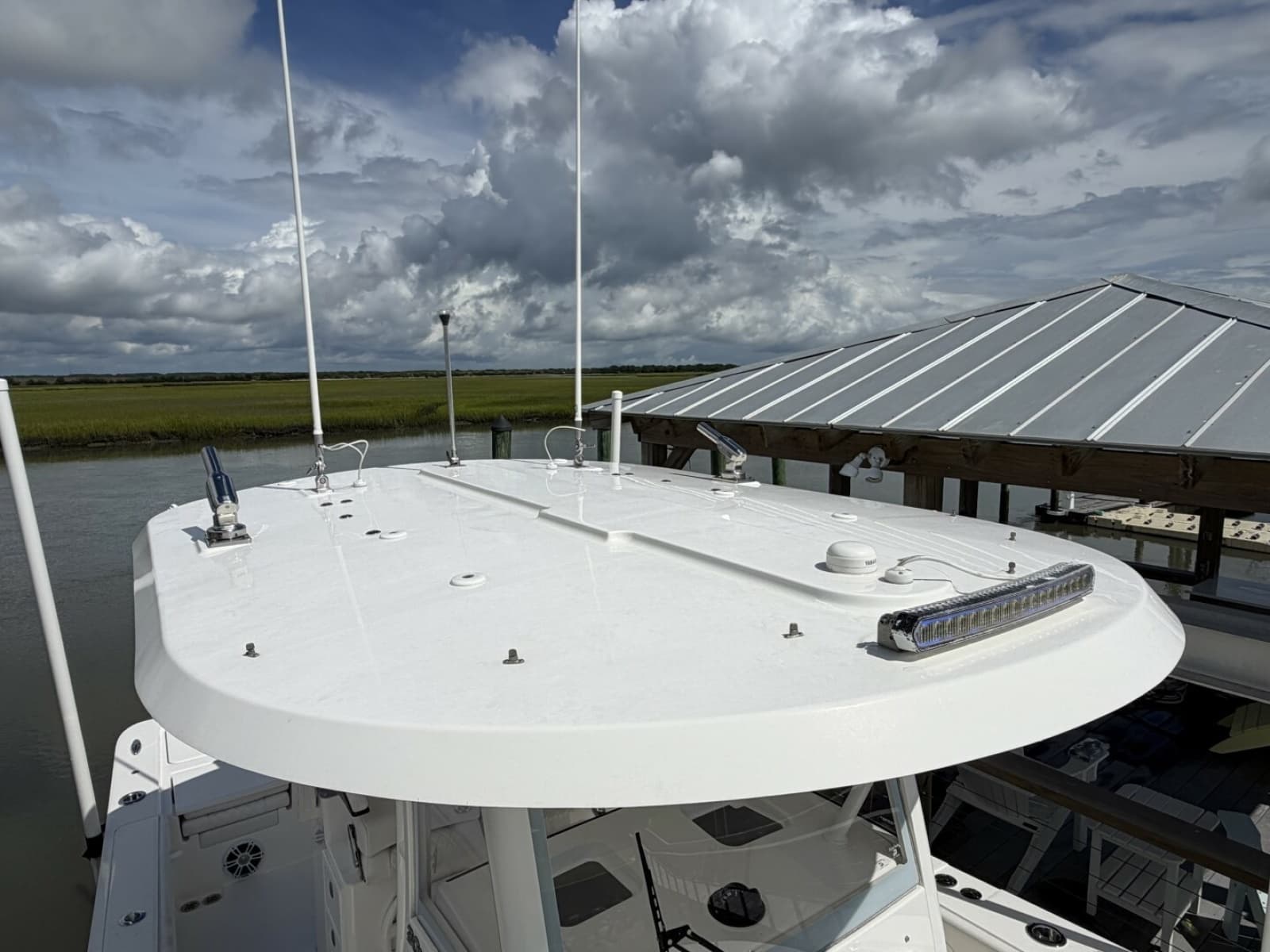 2024 Regulator 30XO - Photo 12