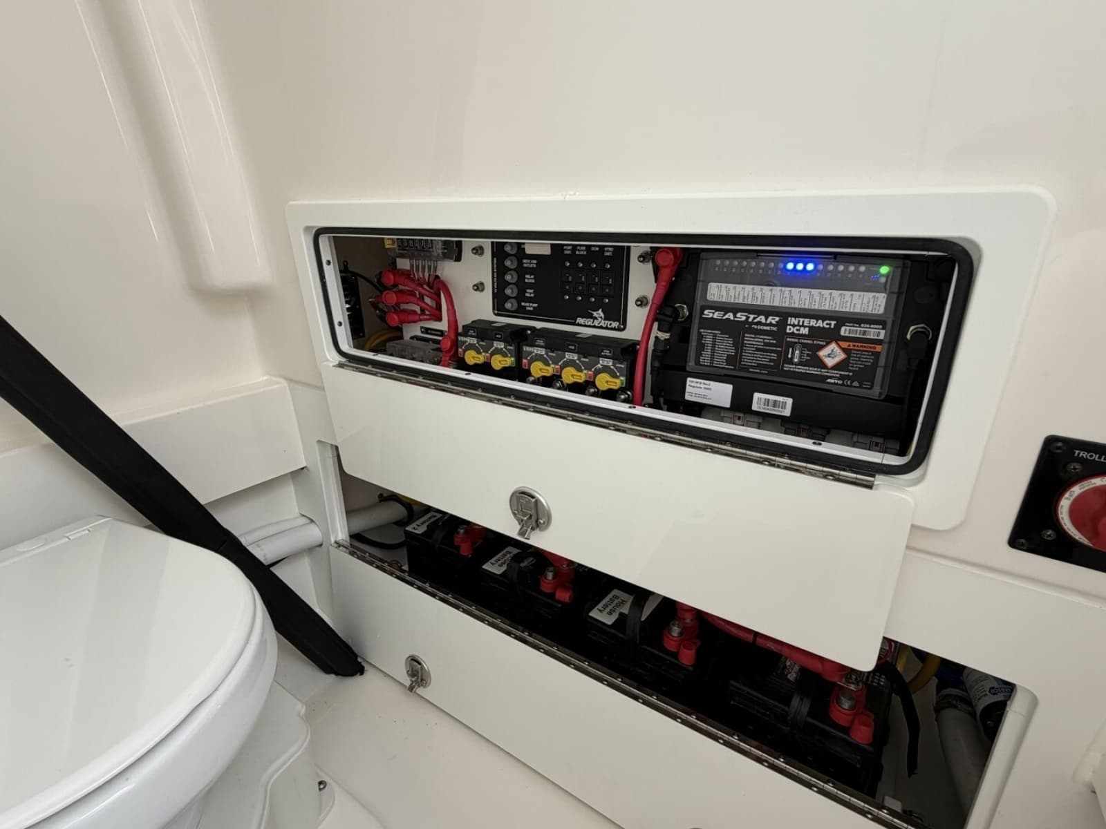 2024 Regulator 30XO - Photo 35