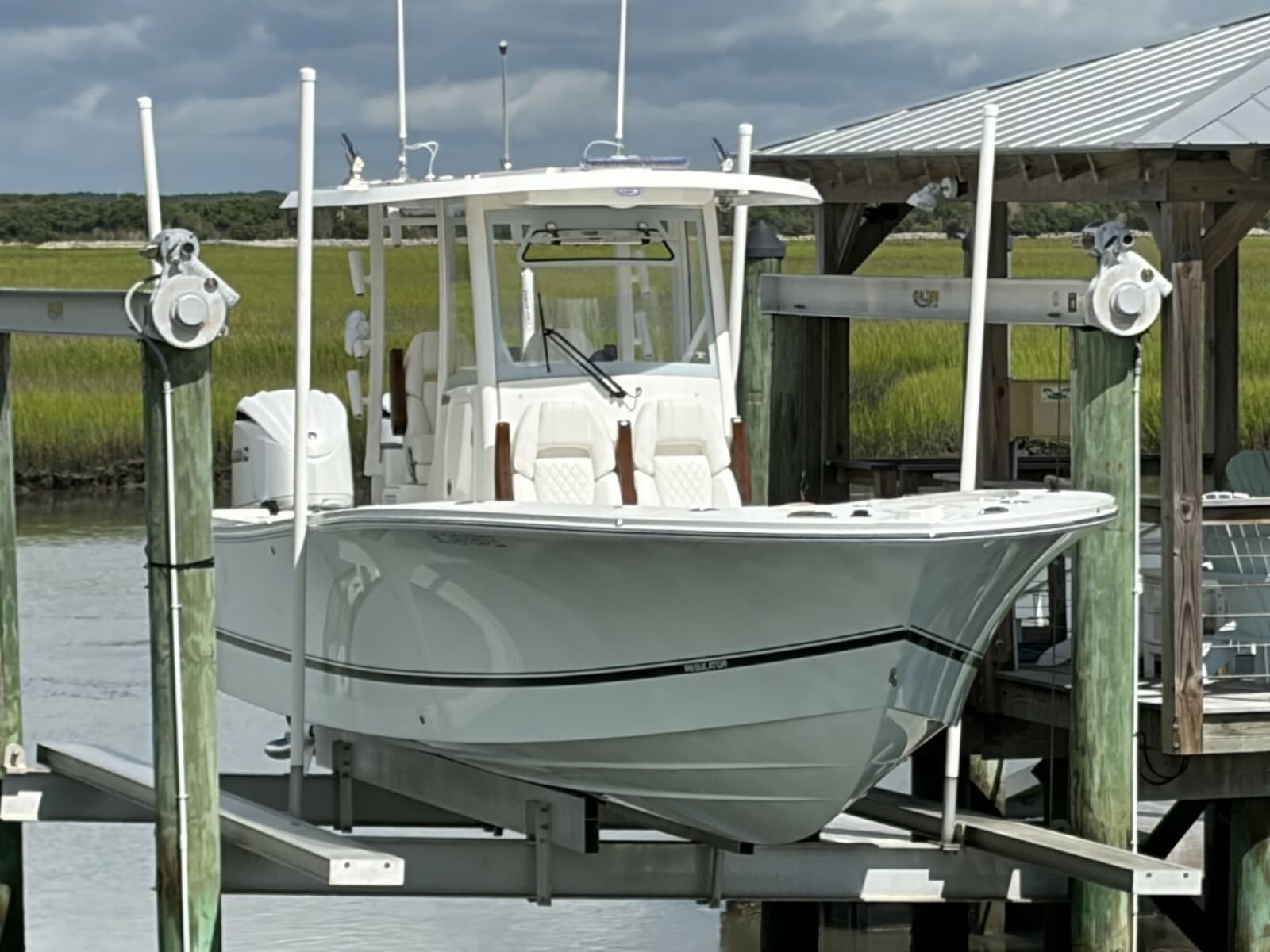 2024 Regulator 30XO - Photo 1