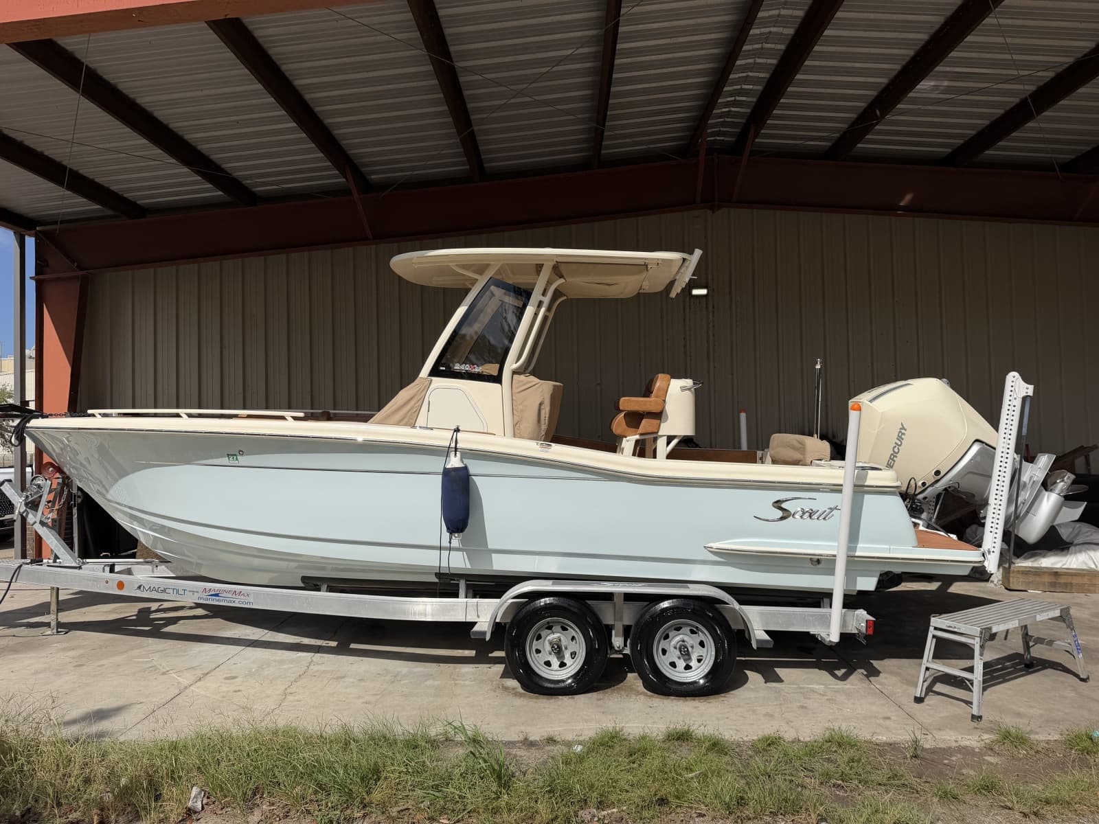 2024 Scout 240 XSF - Photo 2