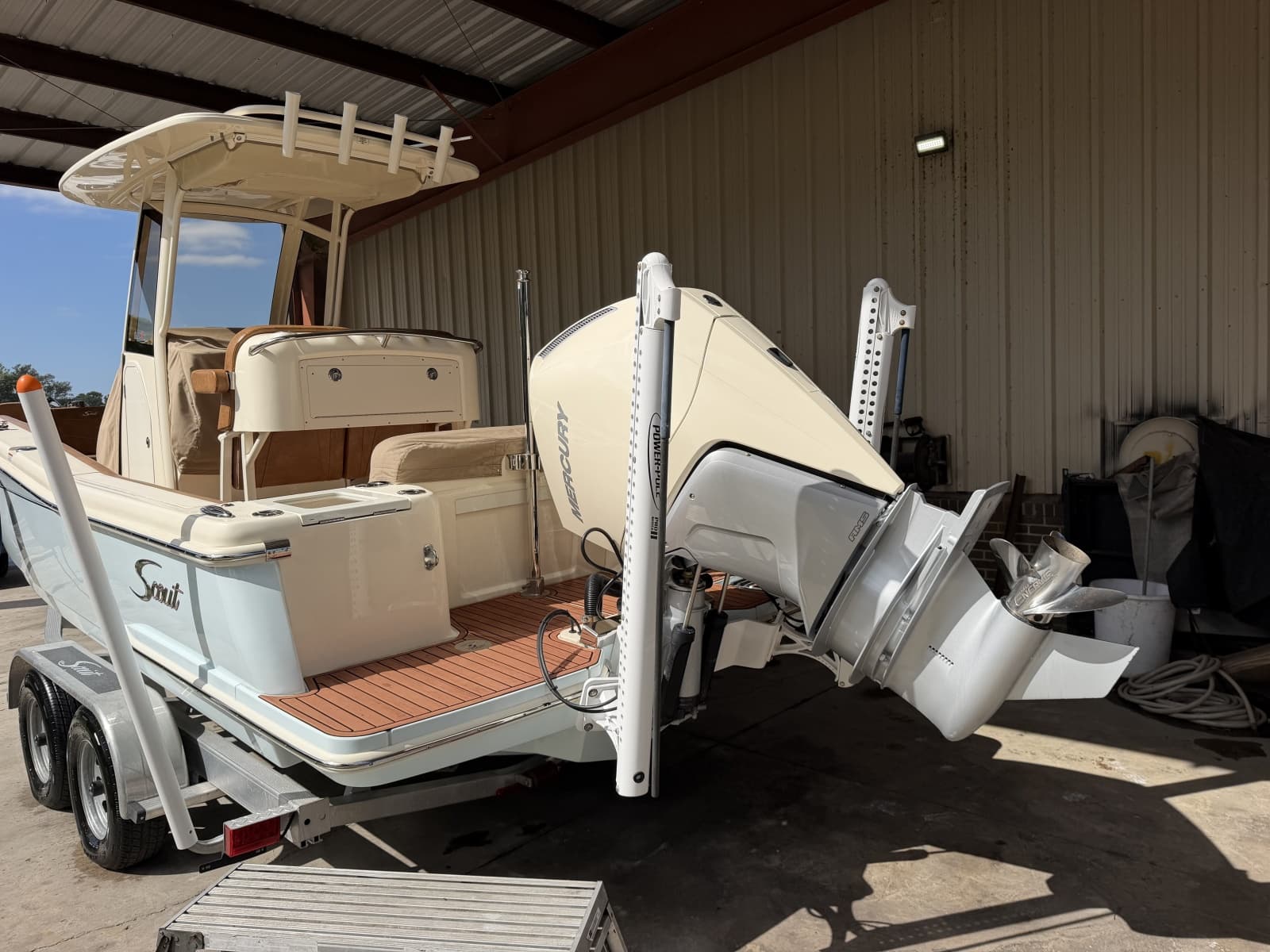 2024 Scout 240 XSF - Photo 1