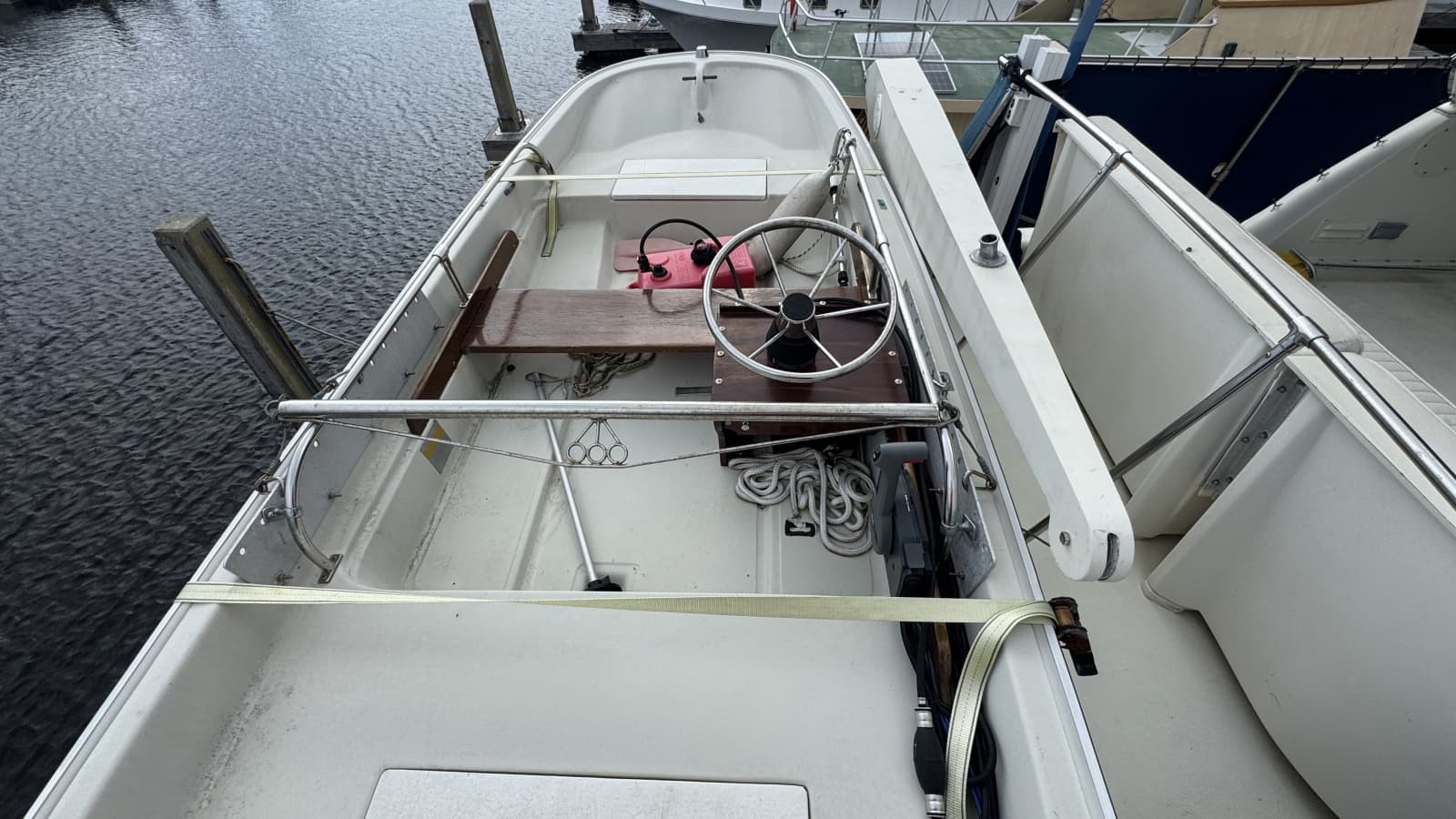 1985 Hatteras 53 Extended Deckhouse - Photo 85